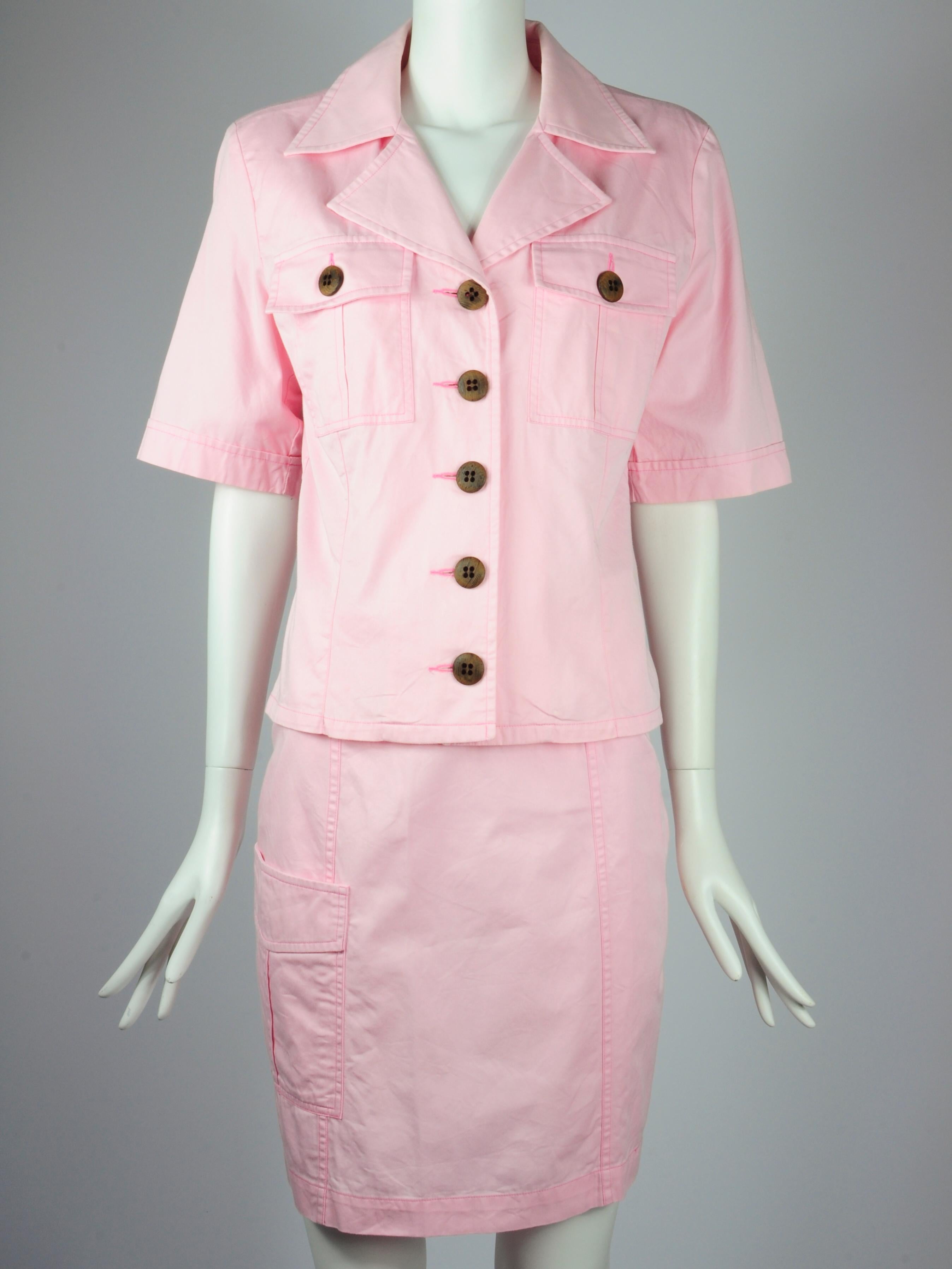 Yves Saint Laurent Saharienne Safari Two Piece Skirt Suit Set Pink Pockets 1990s In Good Condition For Sale In AMSTERDAM, NL