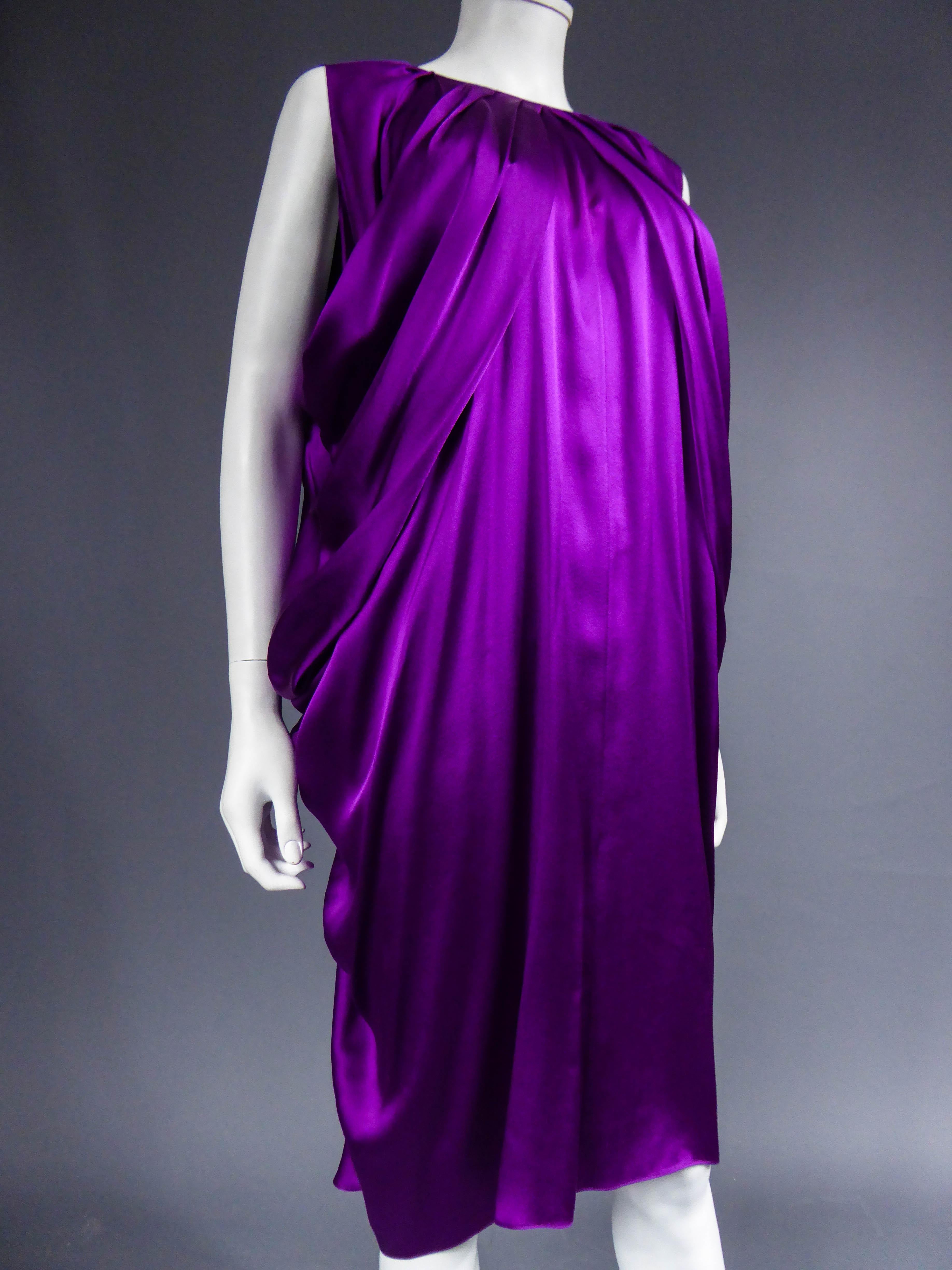 Abito in raso di Stefano Pilati for Yves Saint Laurent, Collezione 2008 In condizioni buone in vendita a Toulon, FR