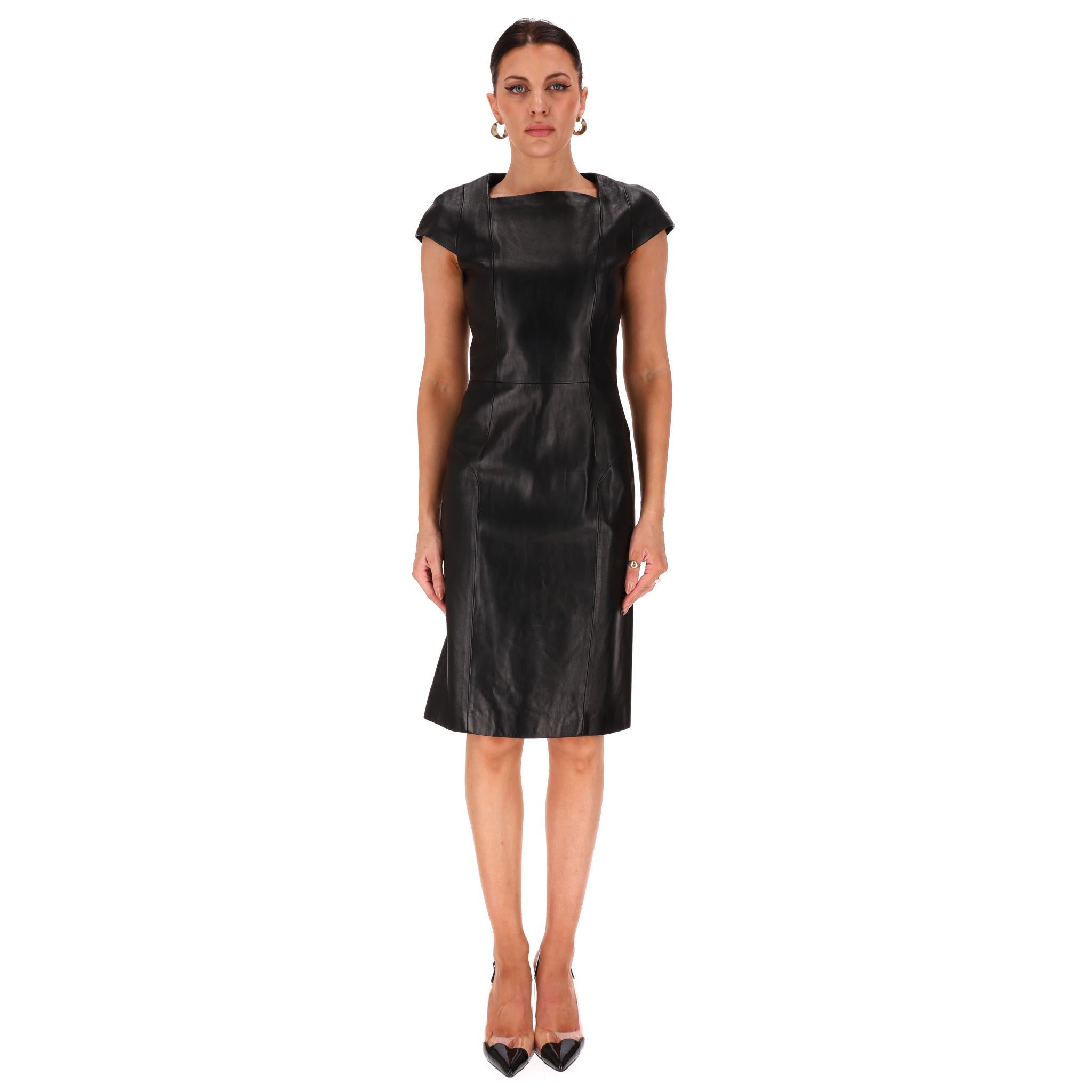 Brand New - Yves Saint Laurent Sheath Dress

Black sheath dress fully crafted from leather with silk lining.

Nipped at the waist with a square neckline and cap sleeves.

Rrp Approx. £3,000

Size – 36FR

Condition – Brand New, With