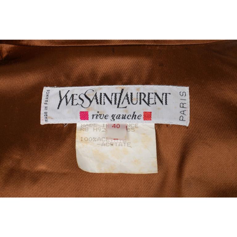 Yves Saint Laurent Cappotto nero lucido, 1995 in vendita 3