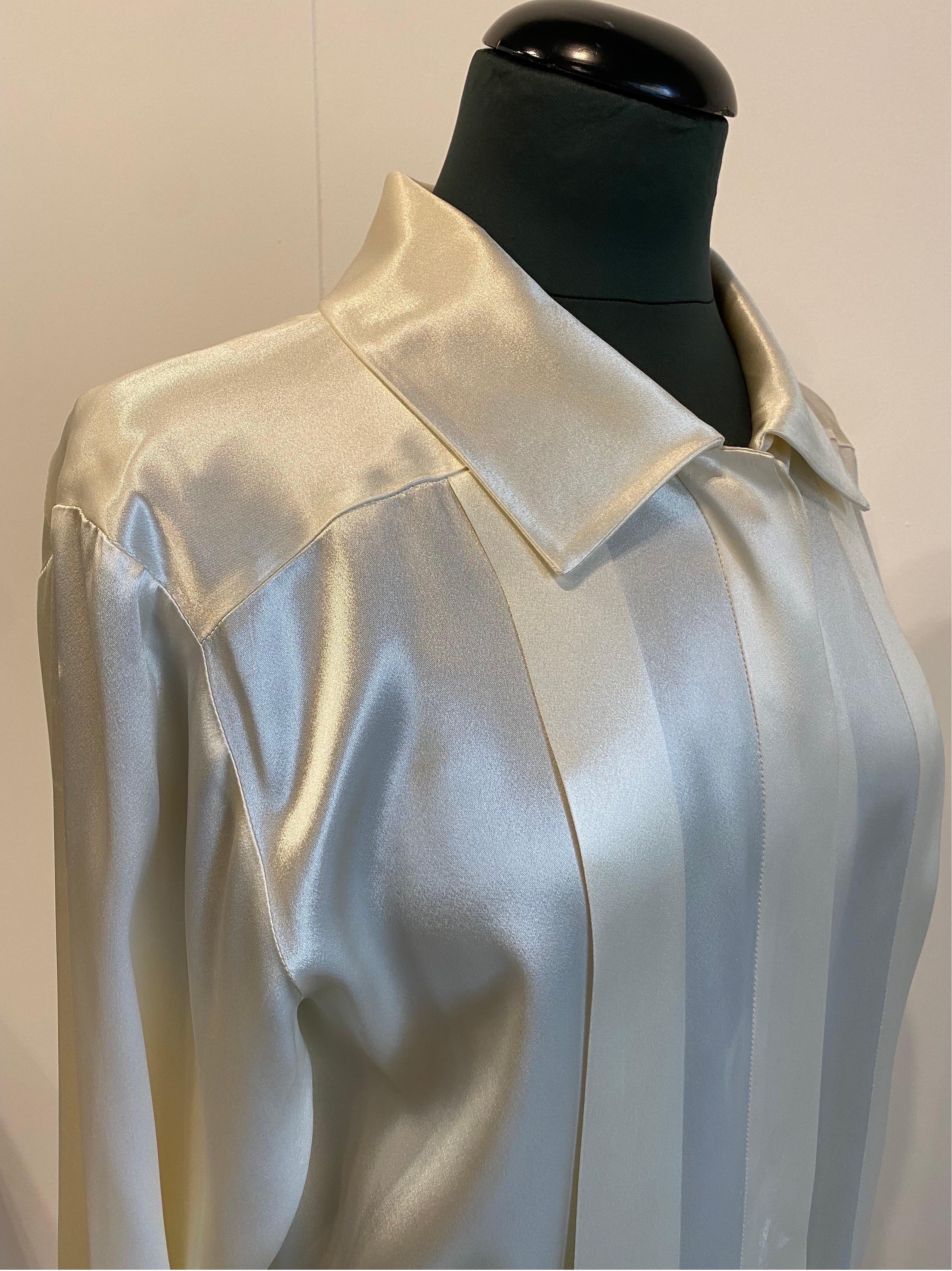 Grigio Camicia Yves Saint Laurent in vendita
