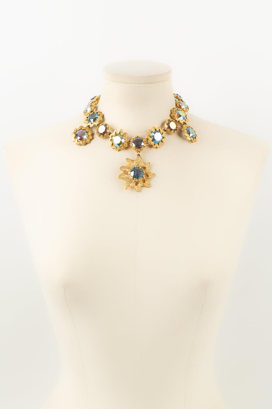 Yves Saint Laurent Short Necklace In Gold-Plated Metal and Rhinestones For Sale 5