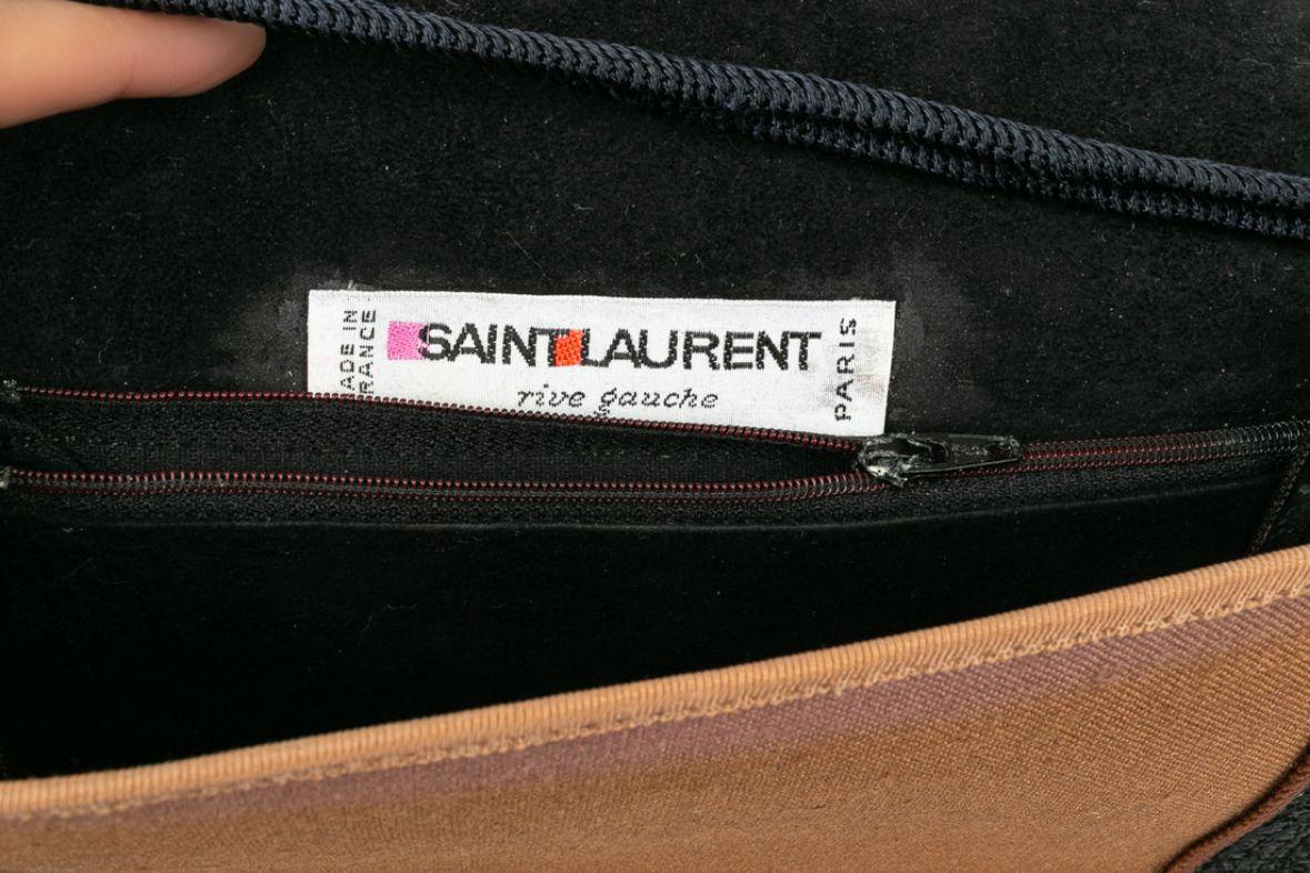 Yves Saint Laurent Shoulder Fabric Bag in Black Suede For Sale 4