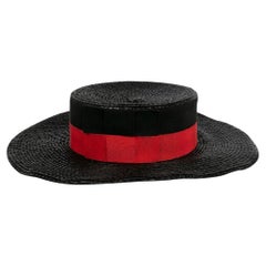 Cappello Yves Saint Laurent Sht con bordo a treccia