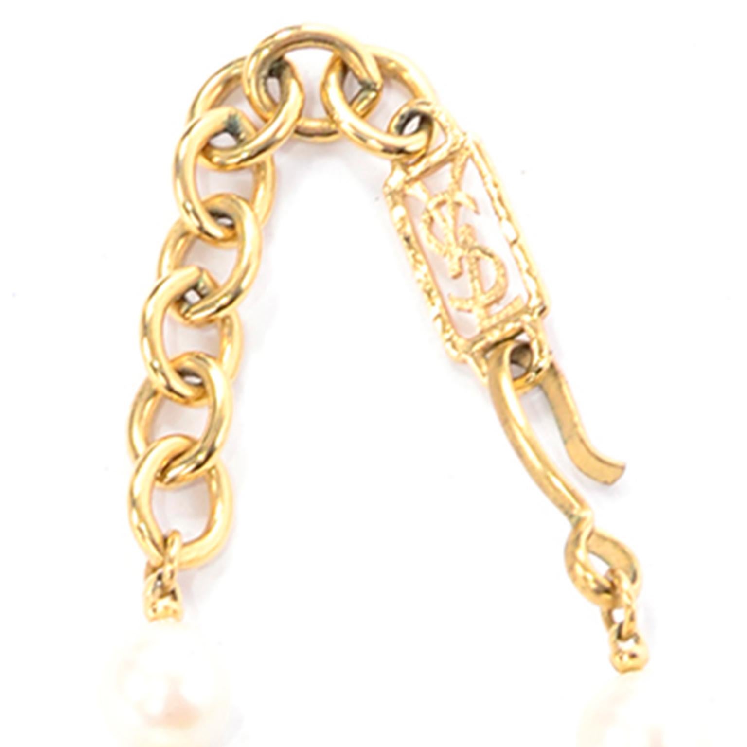 Yves Saint Laurent signierte YSL Vintage Perlen Goldfarbene Bib-Halskette mit roten Steinen 4