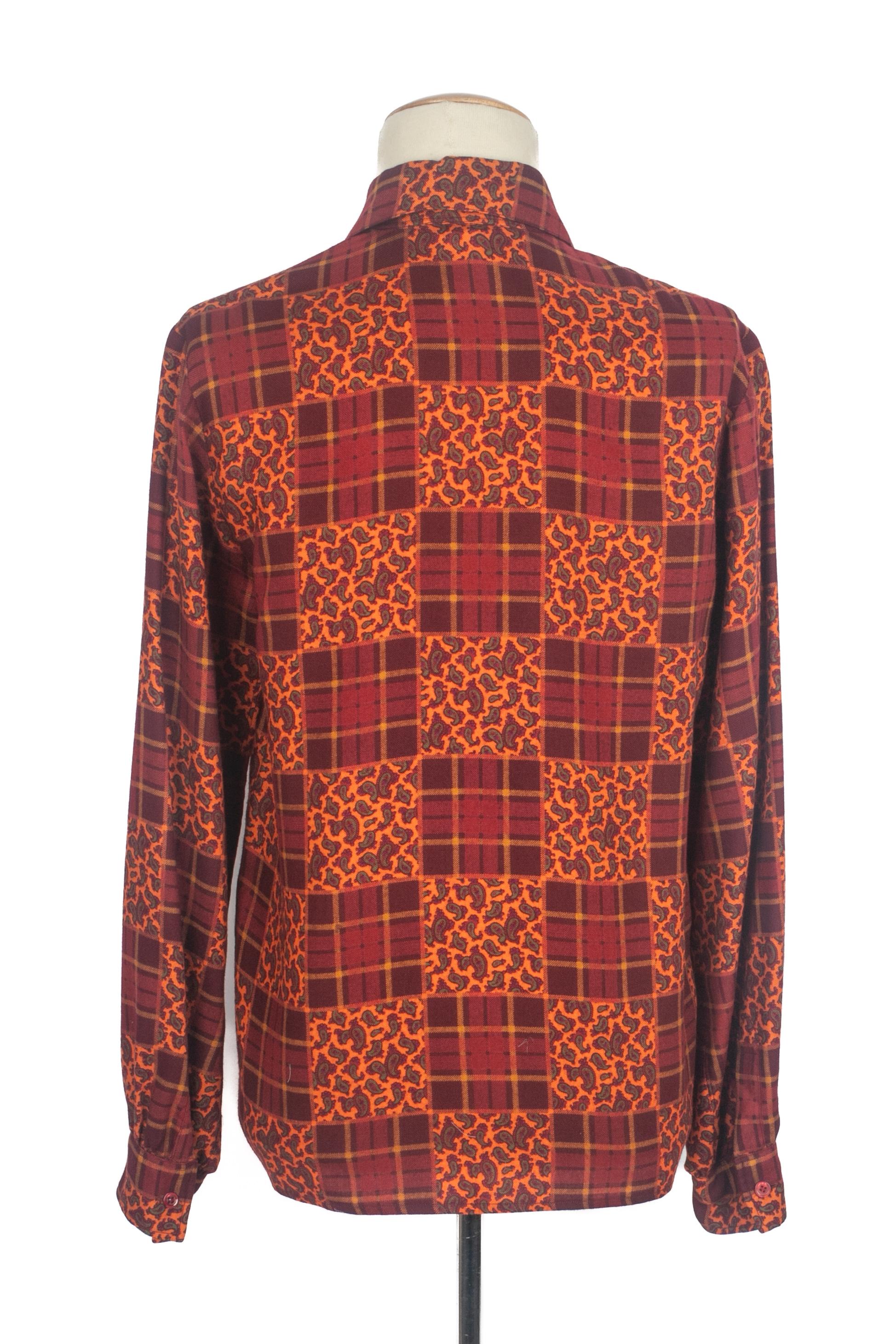 Camicetta di seta Yves Saint Laurent in vendita 3