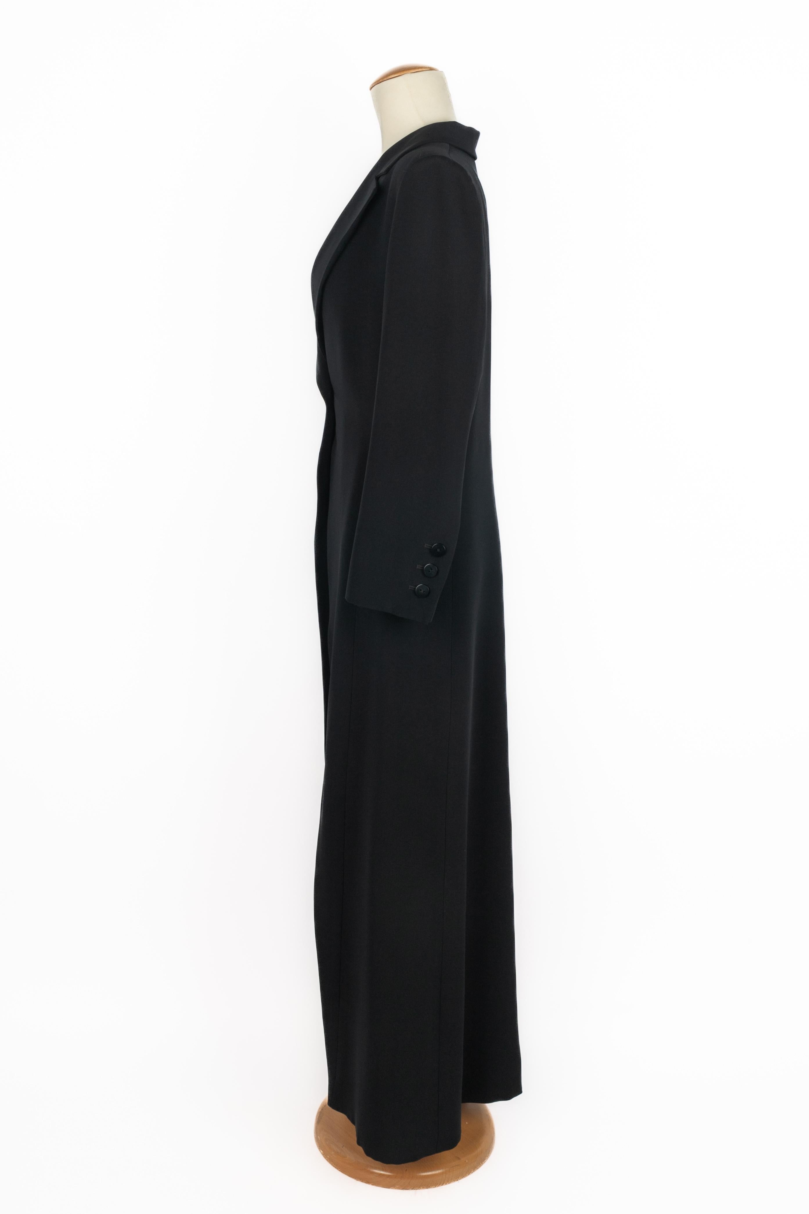 Yves Saint Laurent Seidenmantel im Zustand „Hervorragend“ im Angebot in SAINT-OUEN-SUR-SEINE, FR