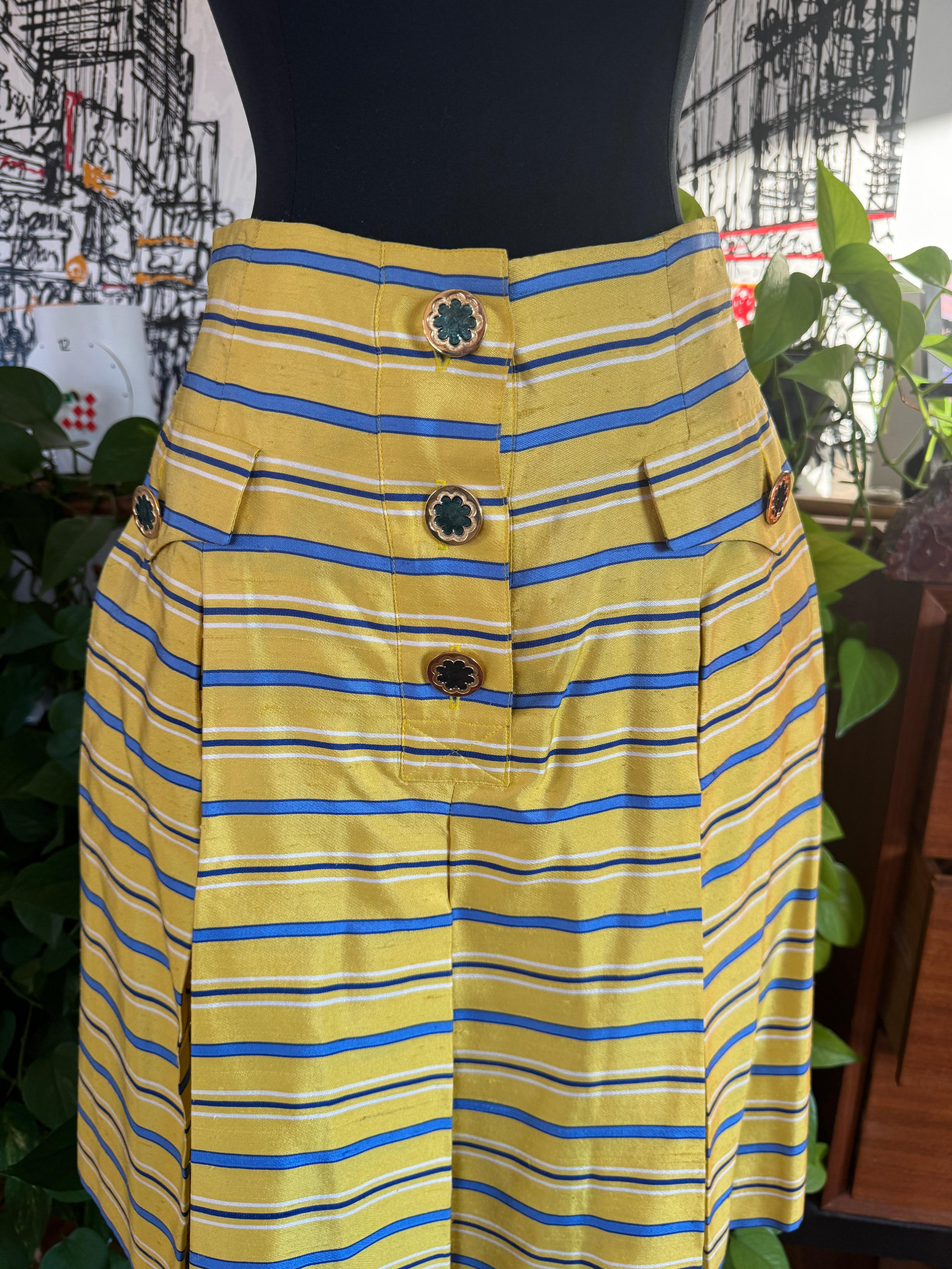 Yves Saint Laurent Silk Dupioni Pleated Skirt size 34 1990s For Sale 2