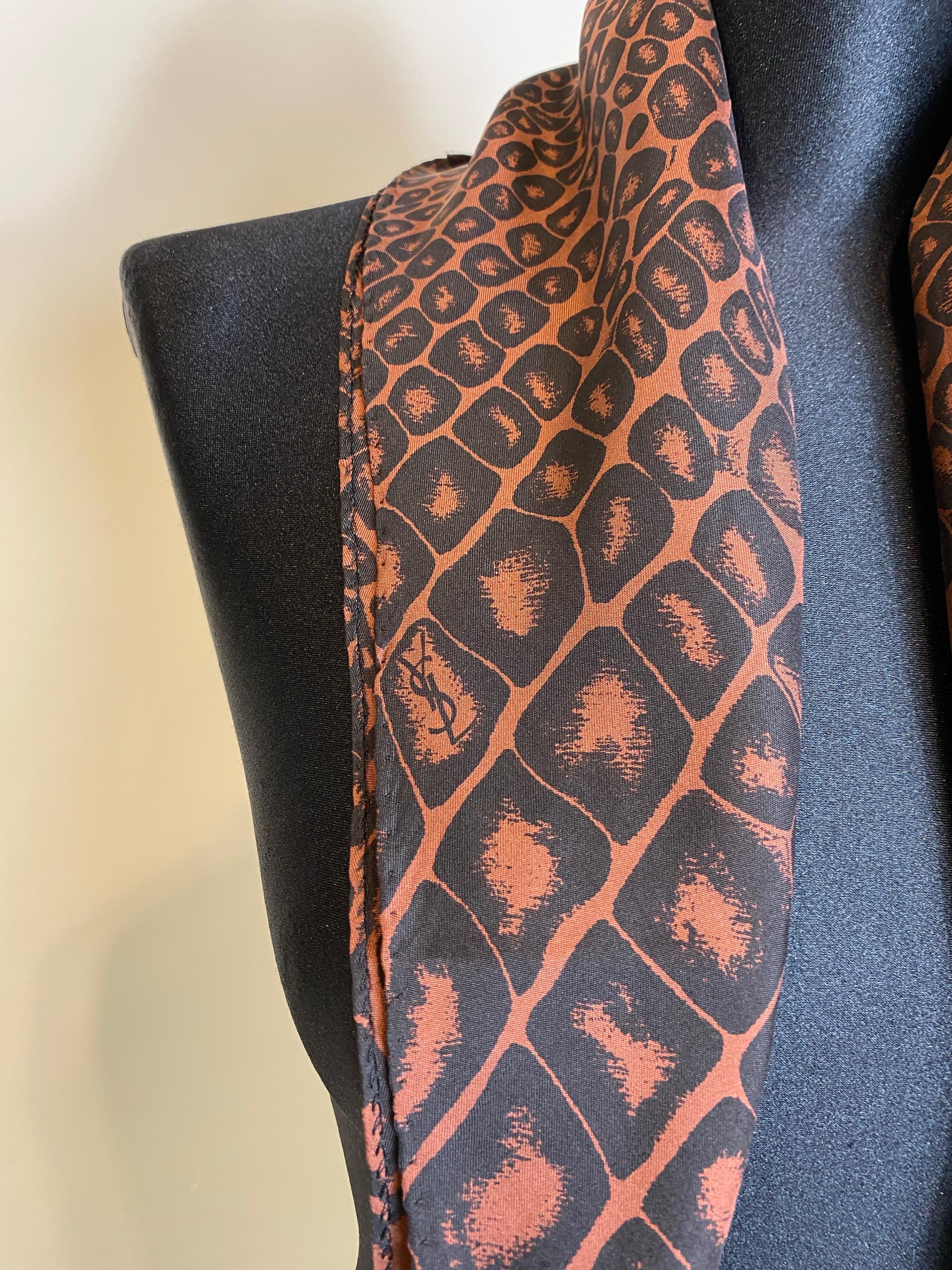 Yves Saint Laurent silk Foulard In New Condition For Sale In Carnate, IT