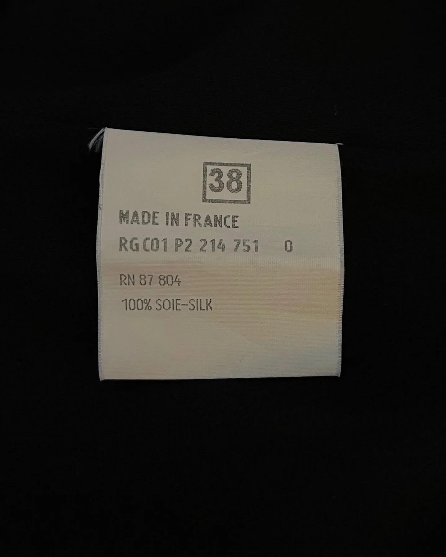 Yves Saint Laurent gerafftes Seidenkleid mit Rüschen im Angebot 1