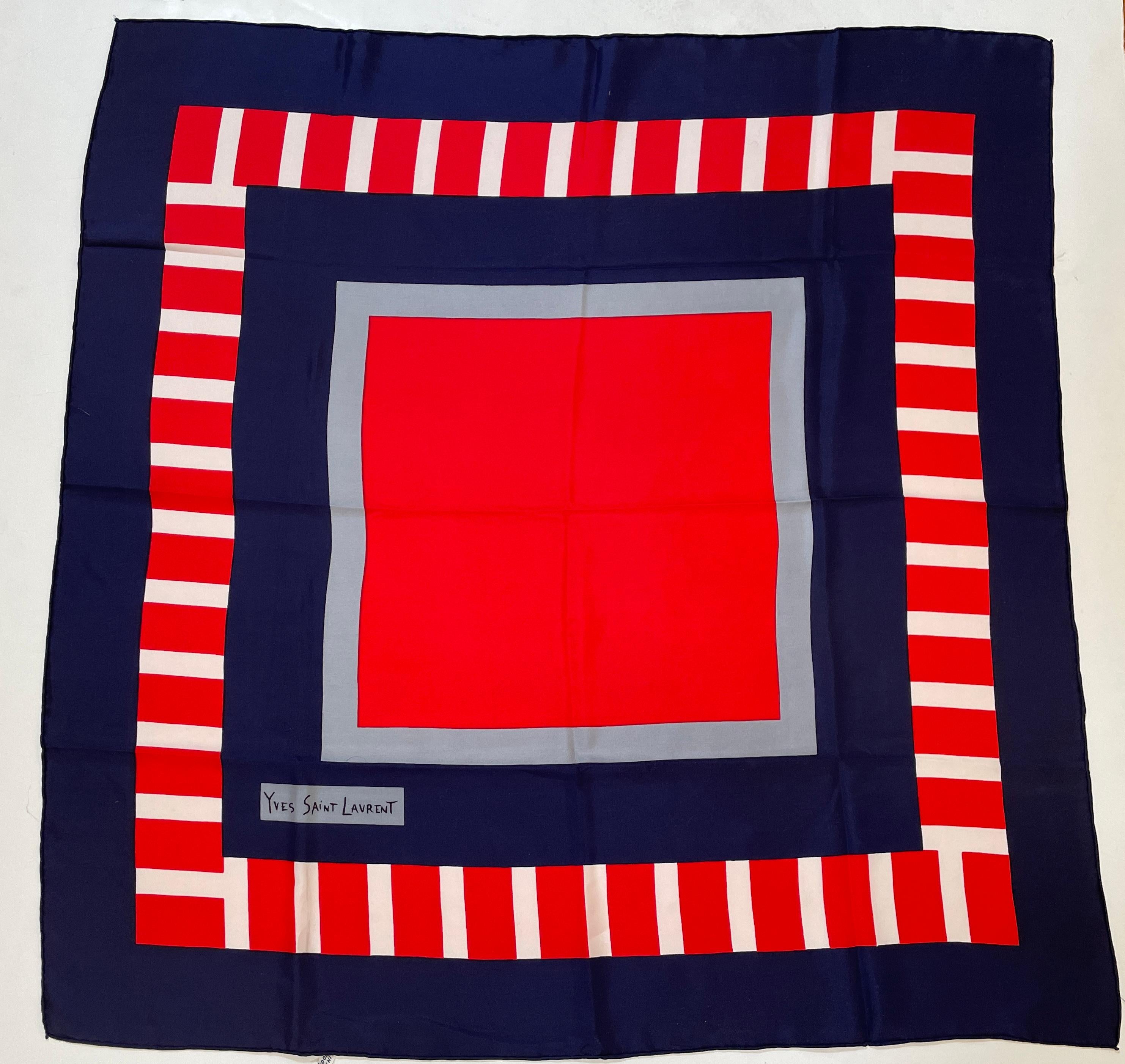 Yves Saint Laurent Seidenschal Blau und Rot Abstrakt 1980er Jahre für Damen oder Herren im Angebot