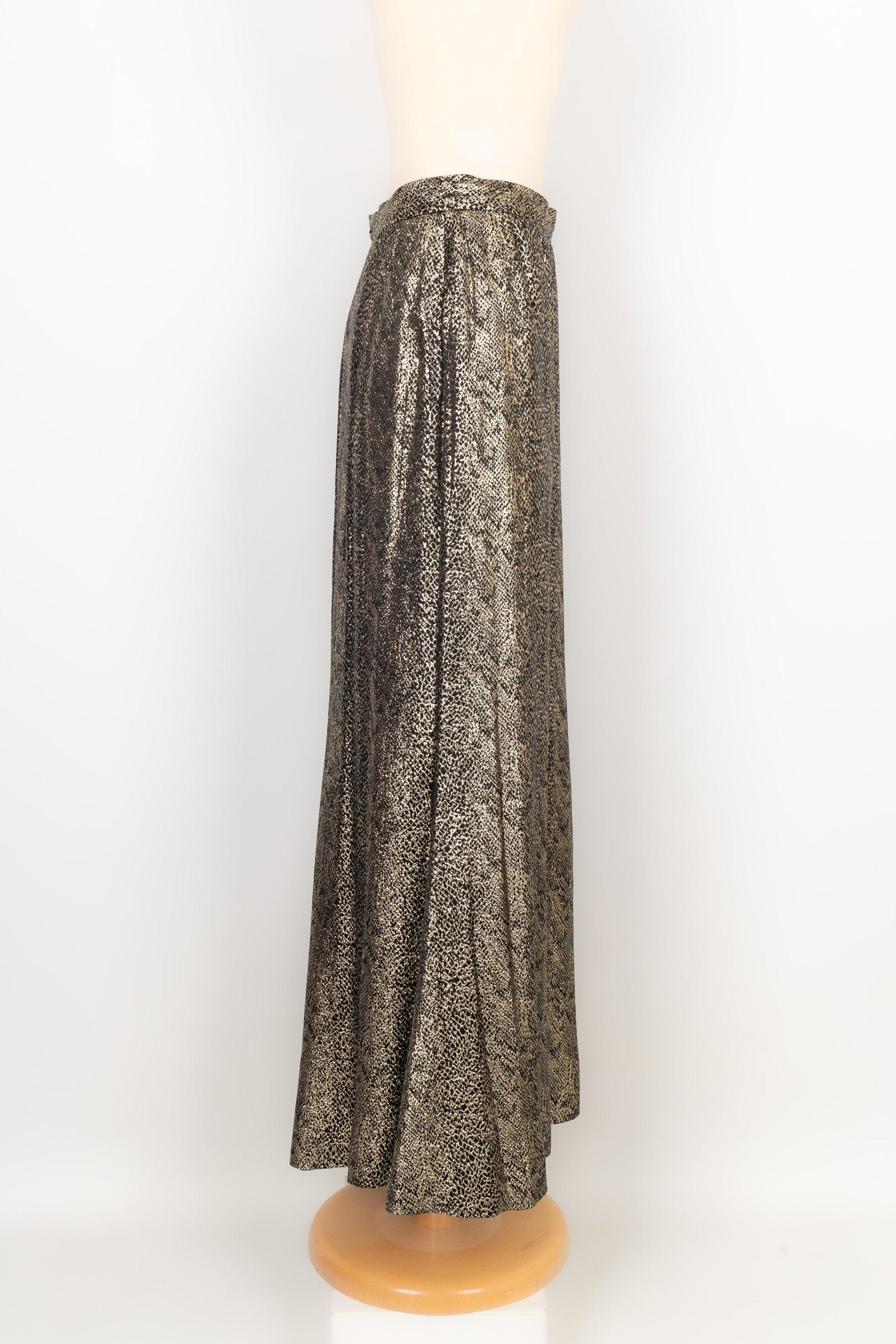 Yves Saint Laurent Silk Skirt Spring with Golden Lurex Yarns, 1986 In Excellent Condition For Sale In SAINT-OUEN-SUR-SEINE, FR