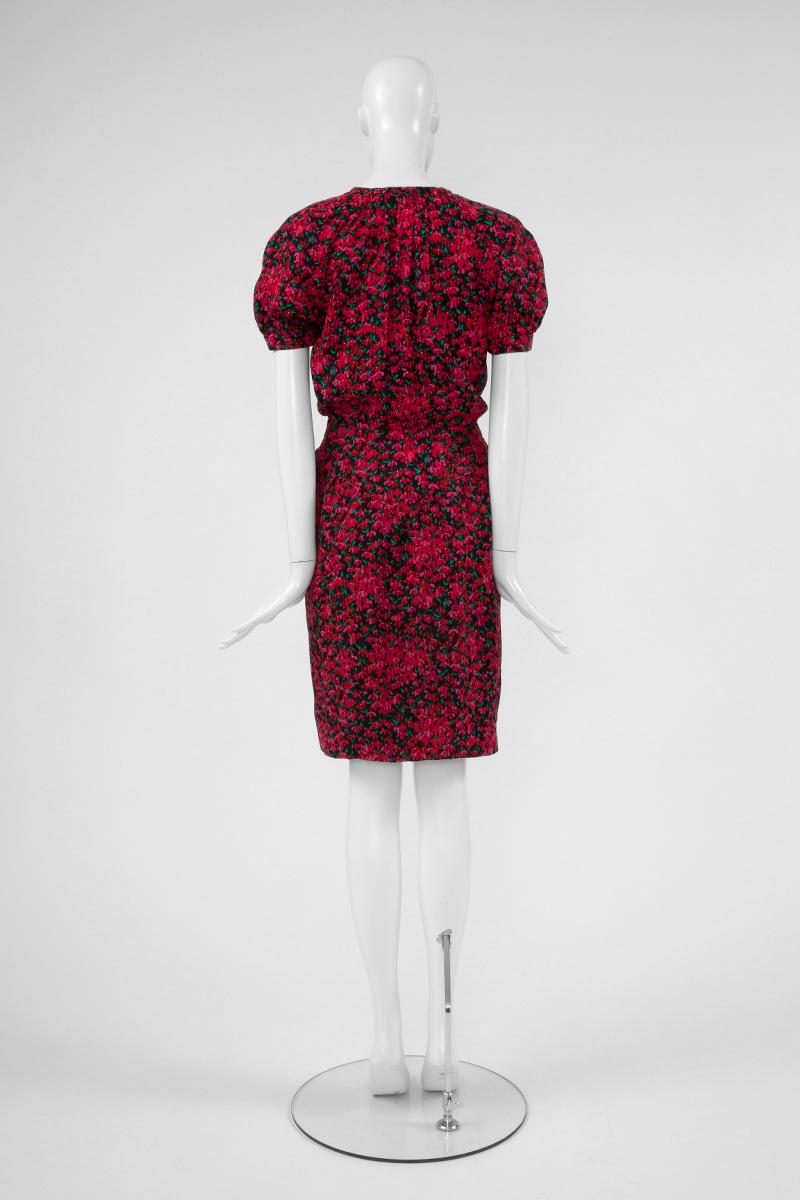 Yves Saint Laurent Silk Summer Dress  In Good Condition For Sale In Geneva, CH