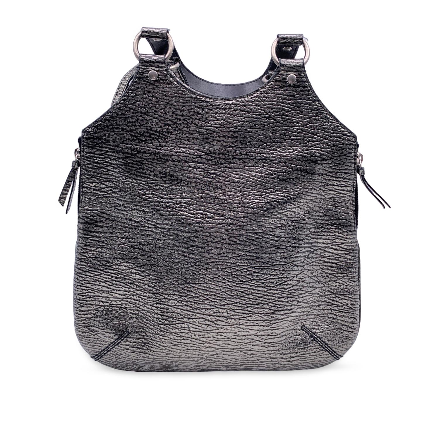 Women's Yves Saint Laurent Silver Leather Metropolis Tribute Bag Tote