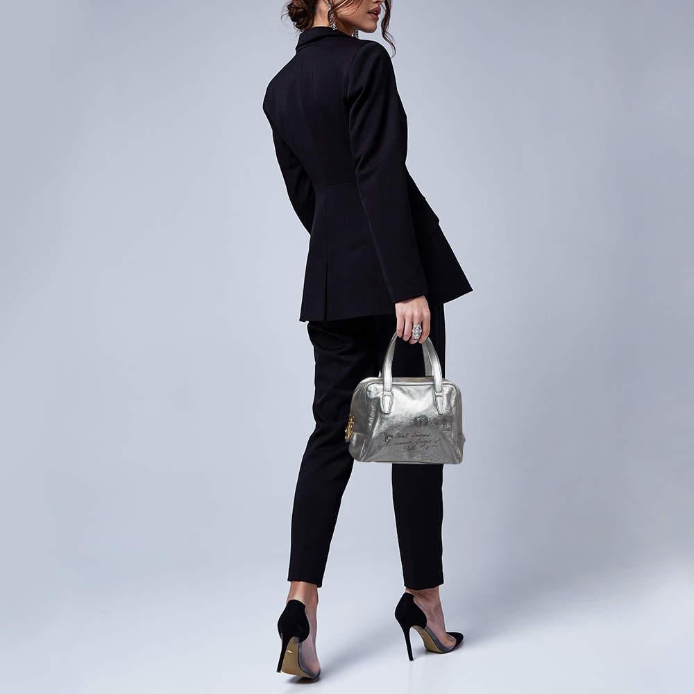 Yves Saint Laurent Silver Leather Y Mail Mini Bag In Good Condition In Dubai, Al Qouz 2