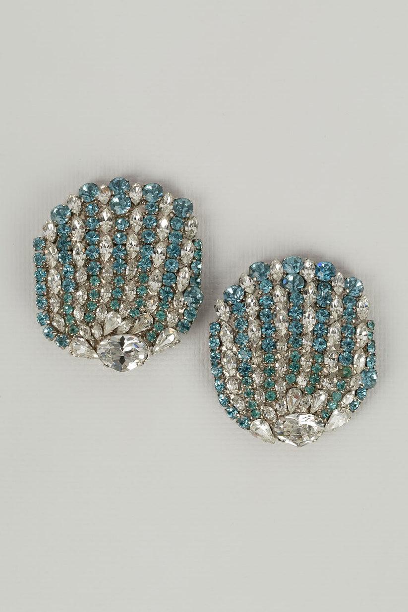 Yves Saint Laurent Silver Plated Blue and White Rhinestones Earrings In Excellent Condition For Sale In SAINT-OUEN-SUR-SEINE, FR