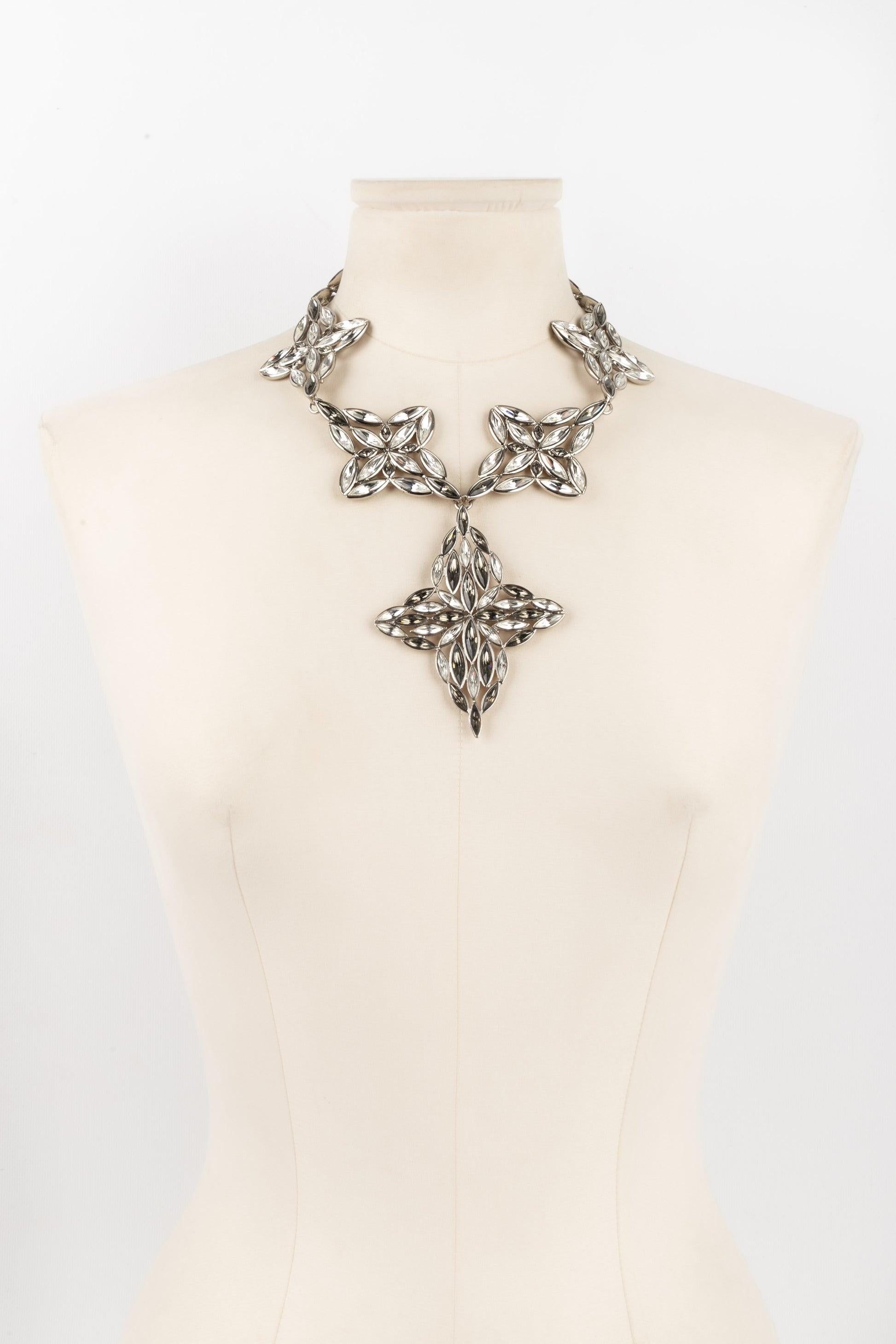 Yves Saint Laurent Silvery Metal Necklace with Rhinestones For Sale 2