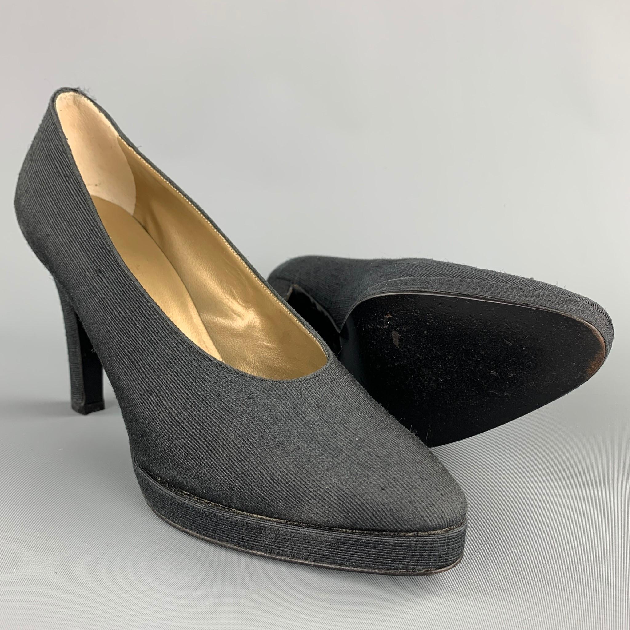 YVES SAINT LAURENT Size 7 Black Textured Fabric Platform Pumps In Good Condition In San Francisco, CA