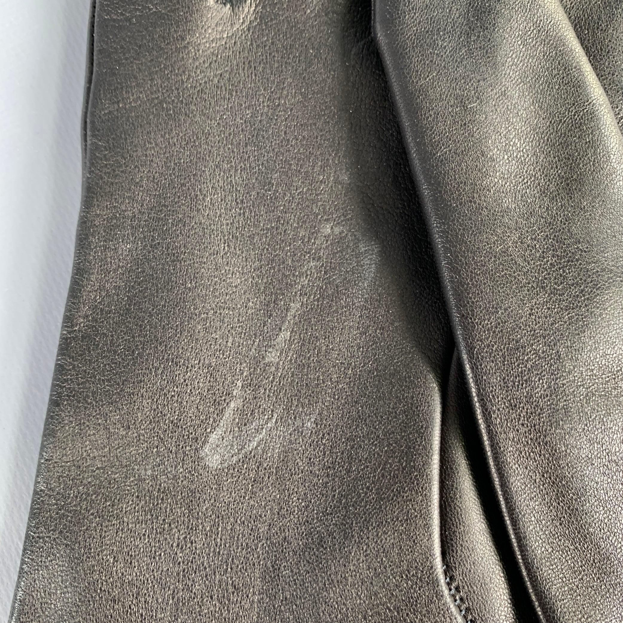 Yves Saint Laurent taglia 9 Guanti in pelle nera in vendita 1