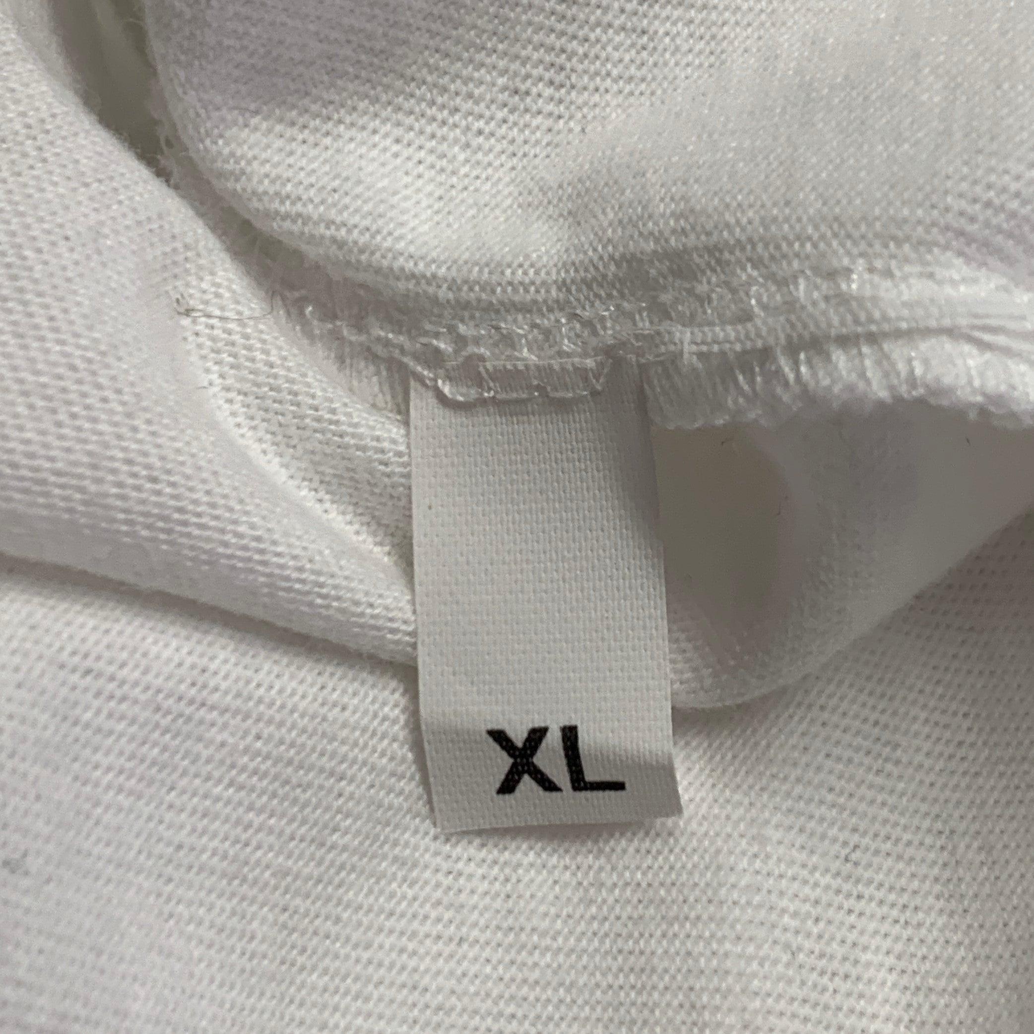 YVES SAINT LAURENT Size XL White Black Print One Pocket T-shirt For Sale 1