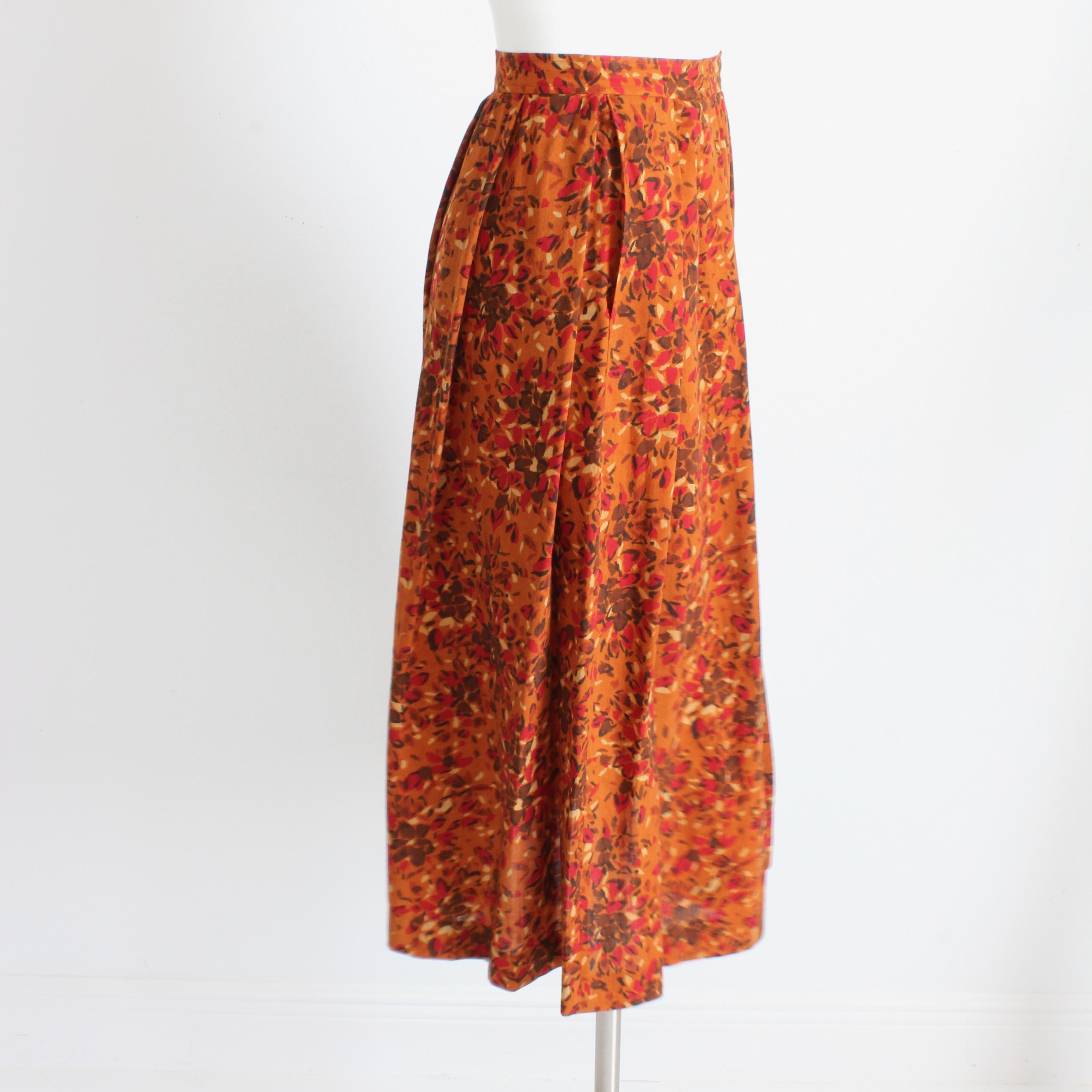 Yves Saint Laurent jupe plissée trapèze en laine à imprimé floral, taille 38, A/H 1984, rare Bon état - En vente à Port Saint Lucie, FL