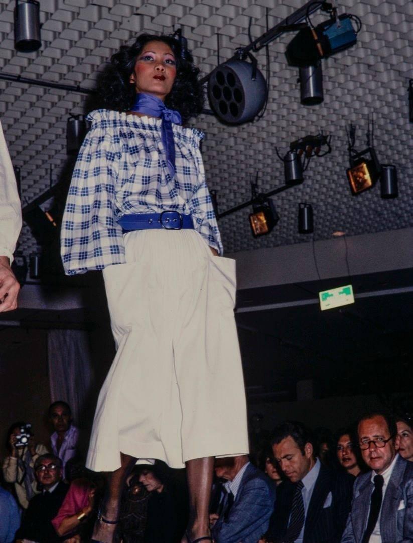 YVES SAINT LAURENT S/S 1978 YSL 2 Pc Green Plaid Peasant Blouse Wrap Skirt Set 5