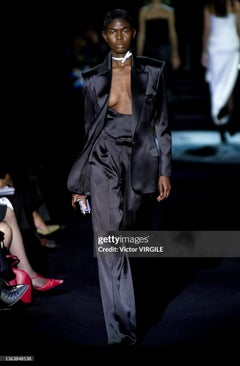 Yves Saint Laurent SS 2001 Tom Ford First Collection'S Schwarze Seidenjacke FR 40