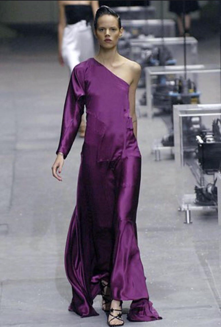 Women's Yves Saint Laurent SS 2008 Kate Moss Sz 40 / 8 One Shoulder Silk Rasperry Gown For Sale