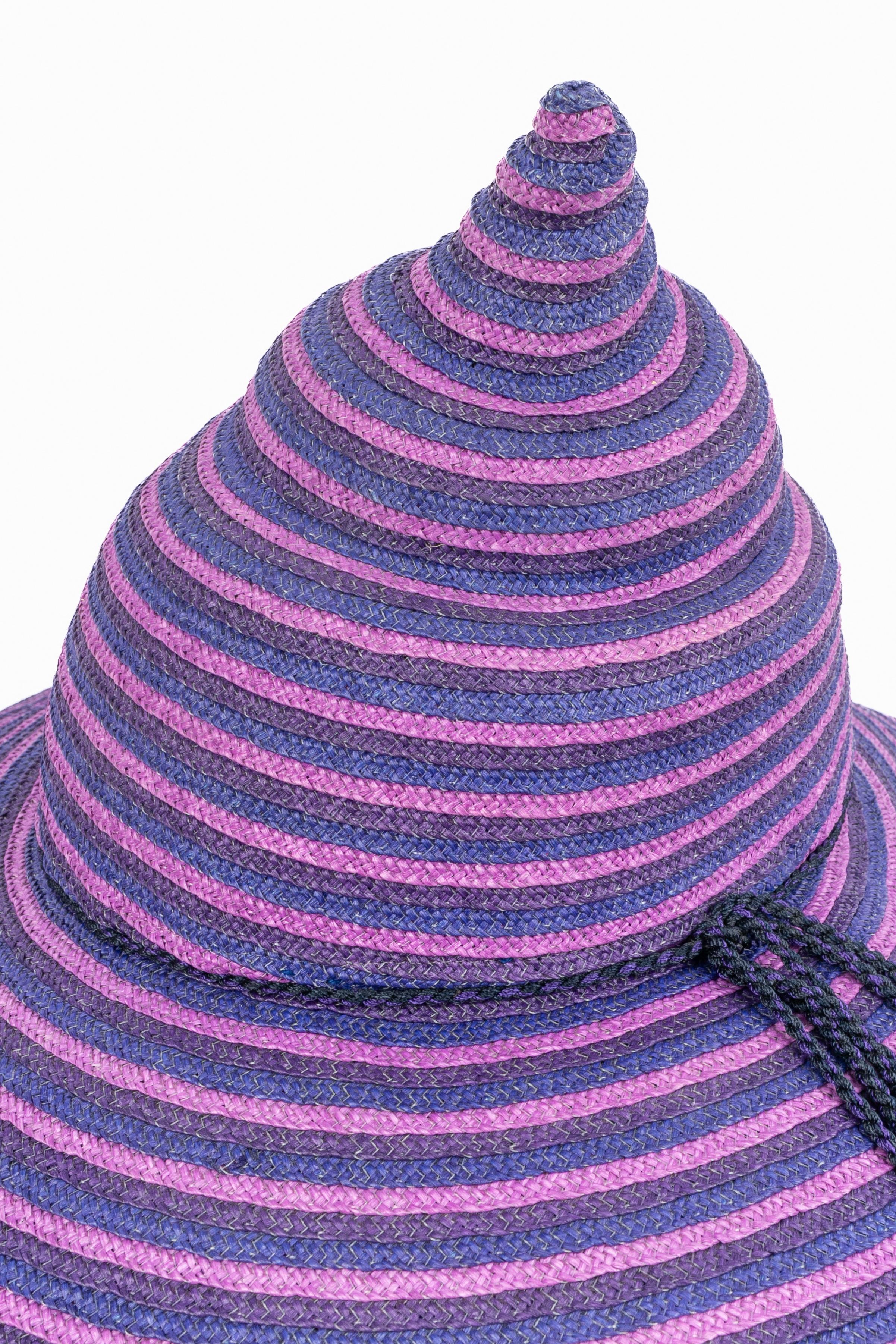 Cappello di paglia Yves Saint Laurent Sfilata di moda in vendita 1