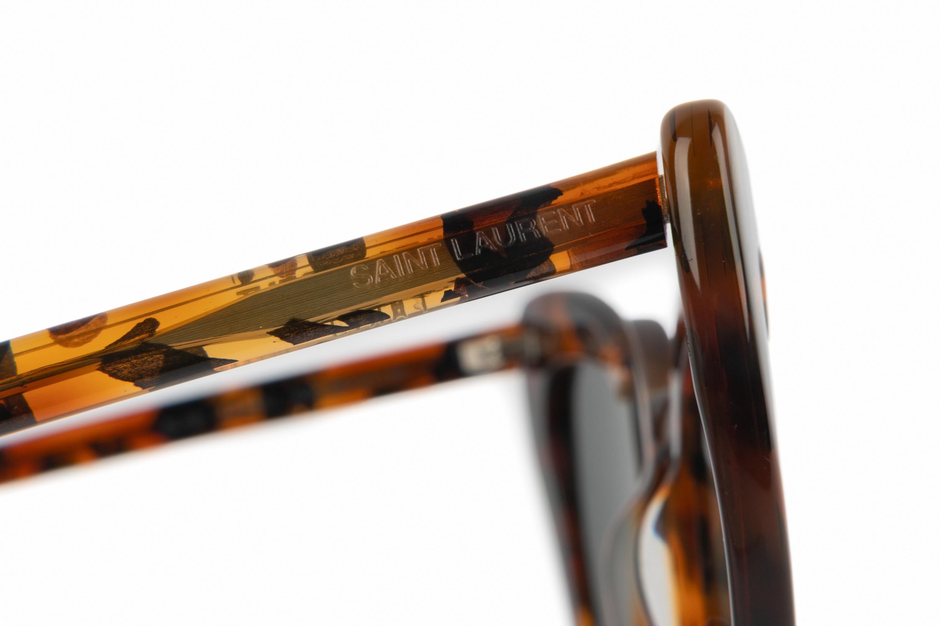 Yves Saint Laurent Sonnenbrille im Angebot 2
