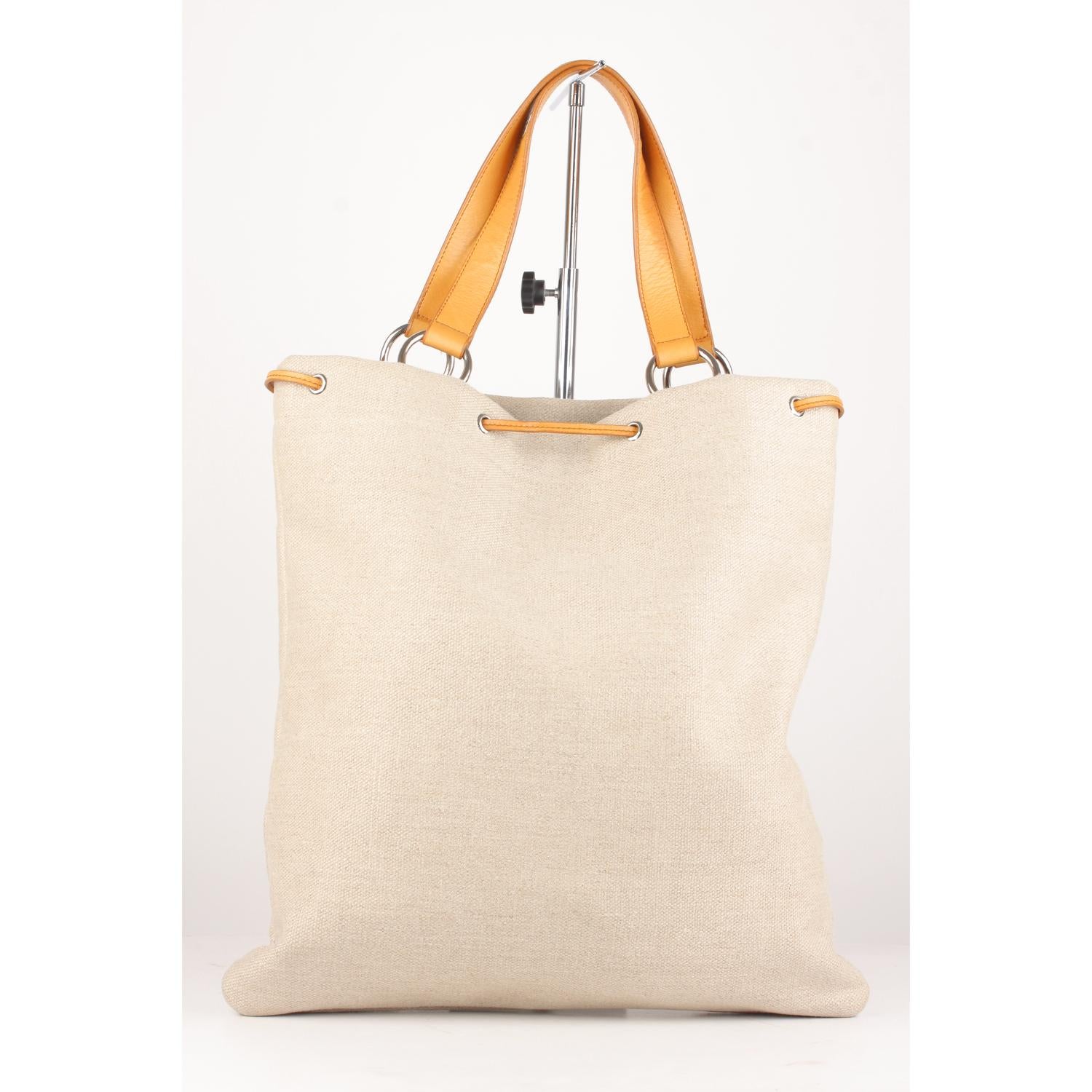 tan canvas tote bag