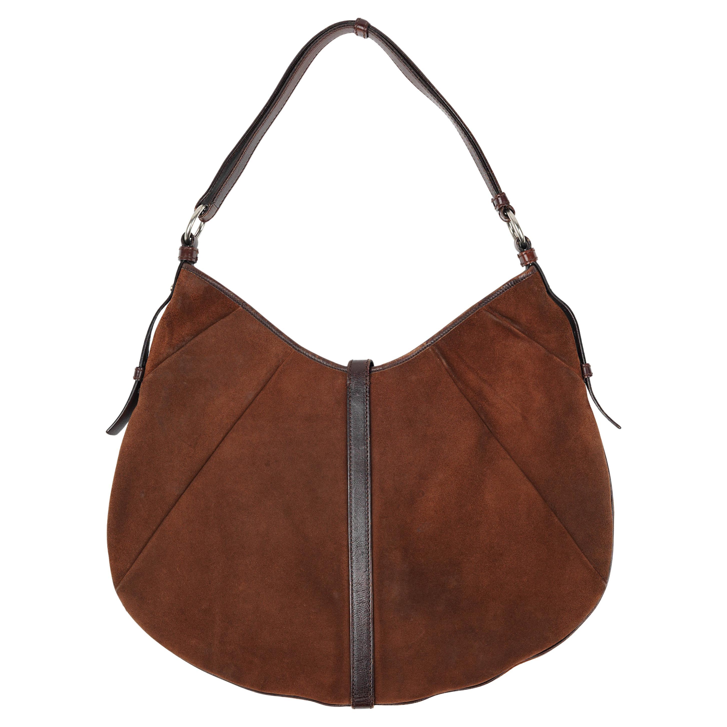 Yves Saint Laurent Tom Ford Era Borsa Hobo in pelle scamosciata marrone Mombasa, anni 2000 In condizioni buone in vendita a Berlin, DE