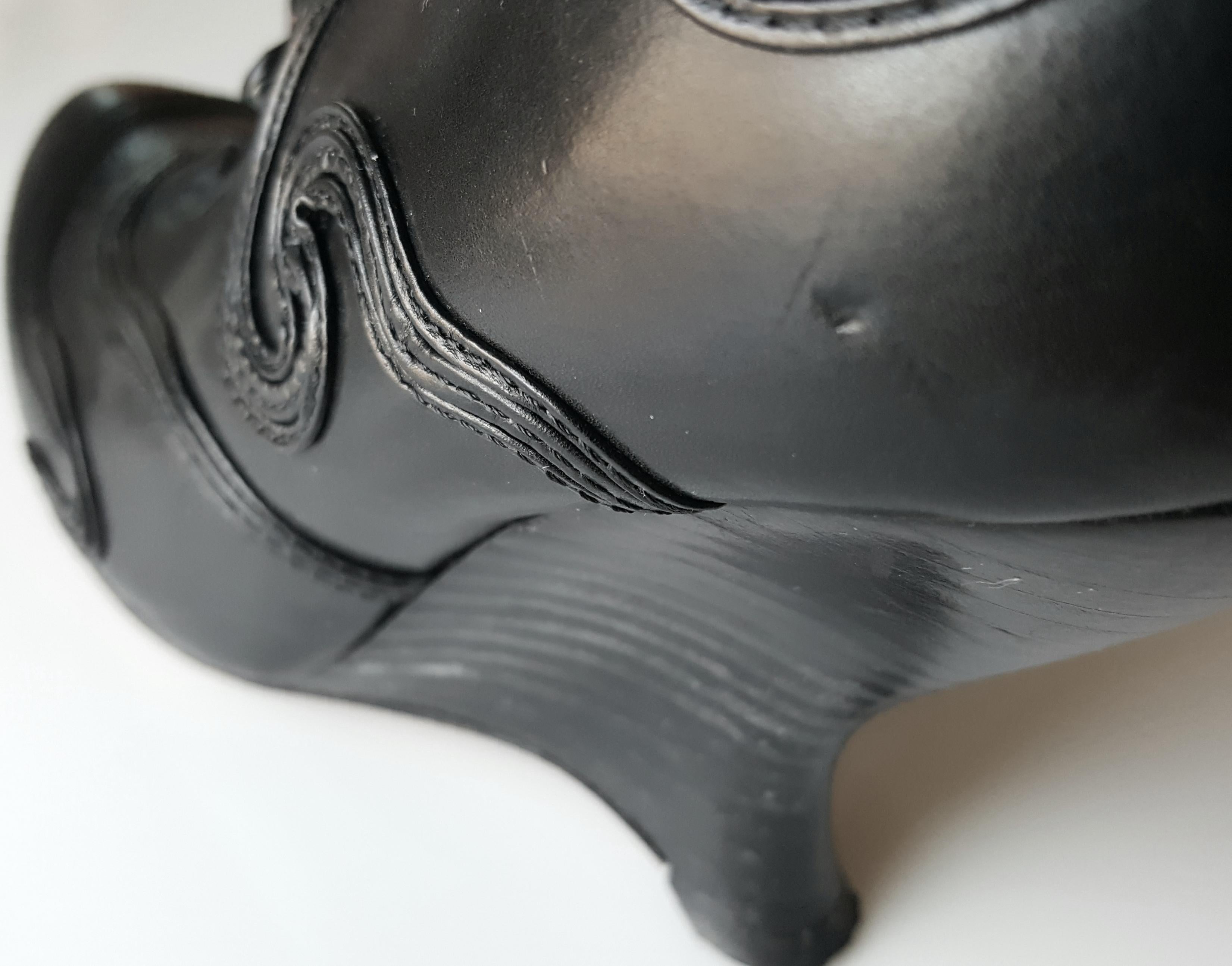 YvesSaintLaurent TomFord Finale Sculptural LotusHeel&Applique Black Ankle Boots 6