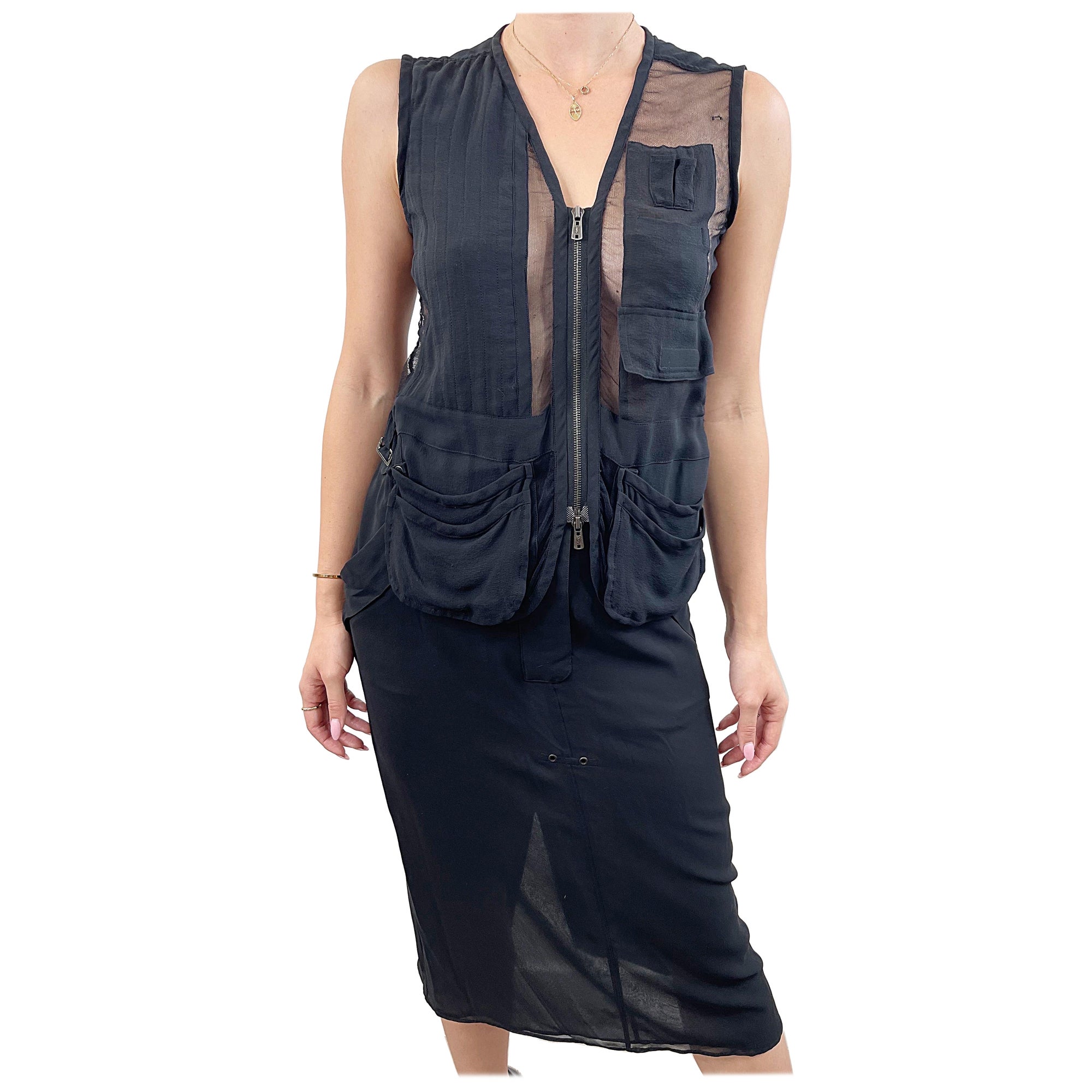 Yves Saint Laurent Tom Ford Défilé printemps 2002 - Gilet et jupe YSL en soie noire