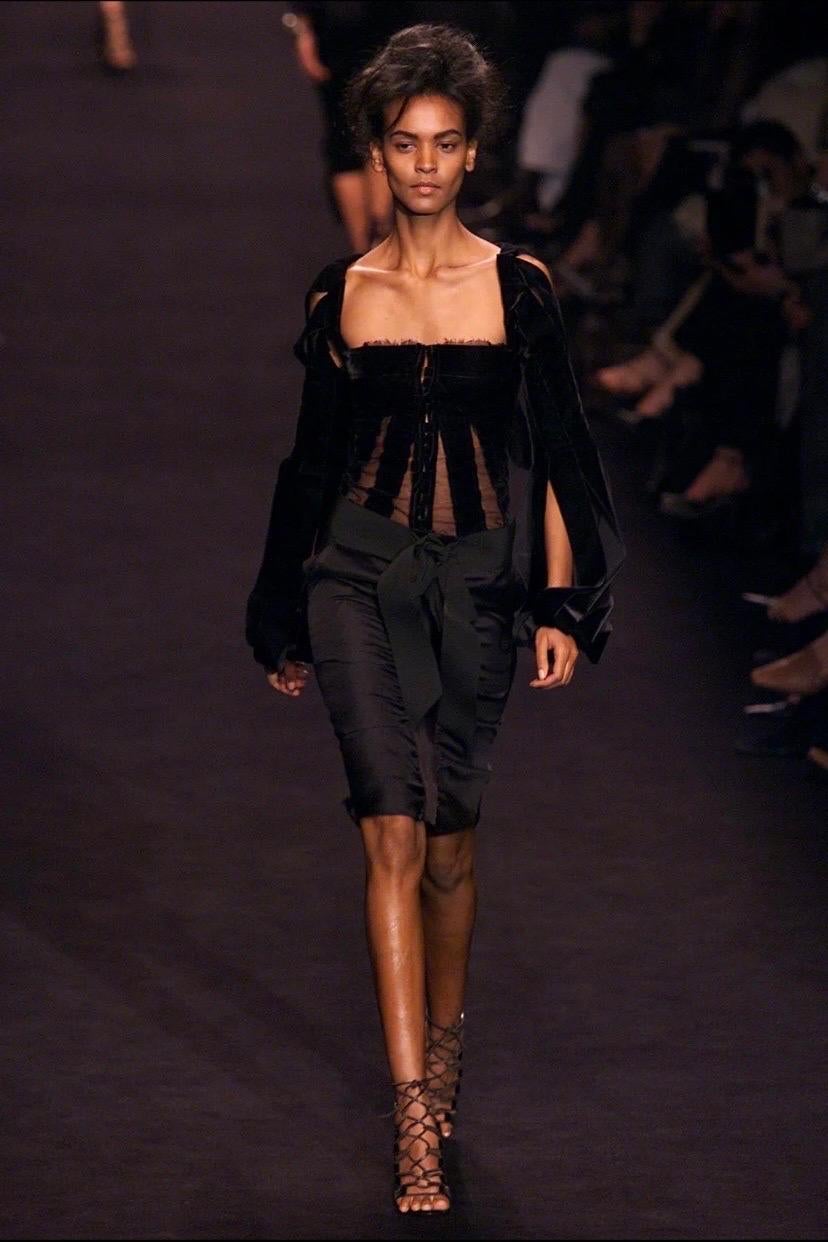 Yves Saint Laurent Tom Ford Velvet corset 2002 FW 3
