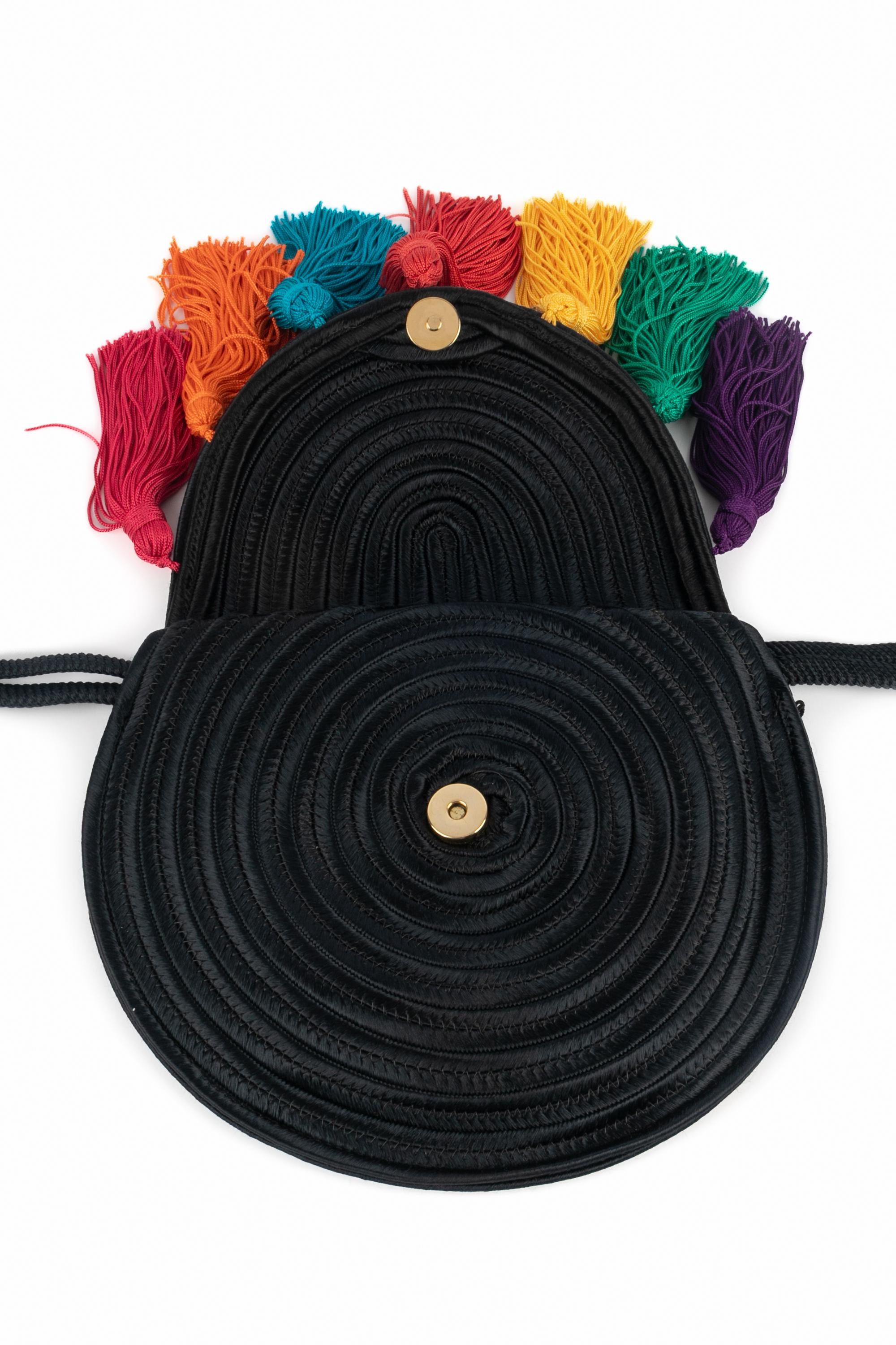 Yves Saint Laurent Schmucktasche im Angebot 3