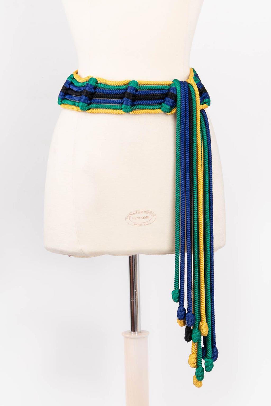Bianco Cintura con passamaneria di Yves Saint Laurent (Attribuito a) in vendita