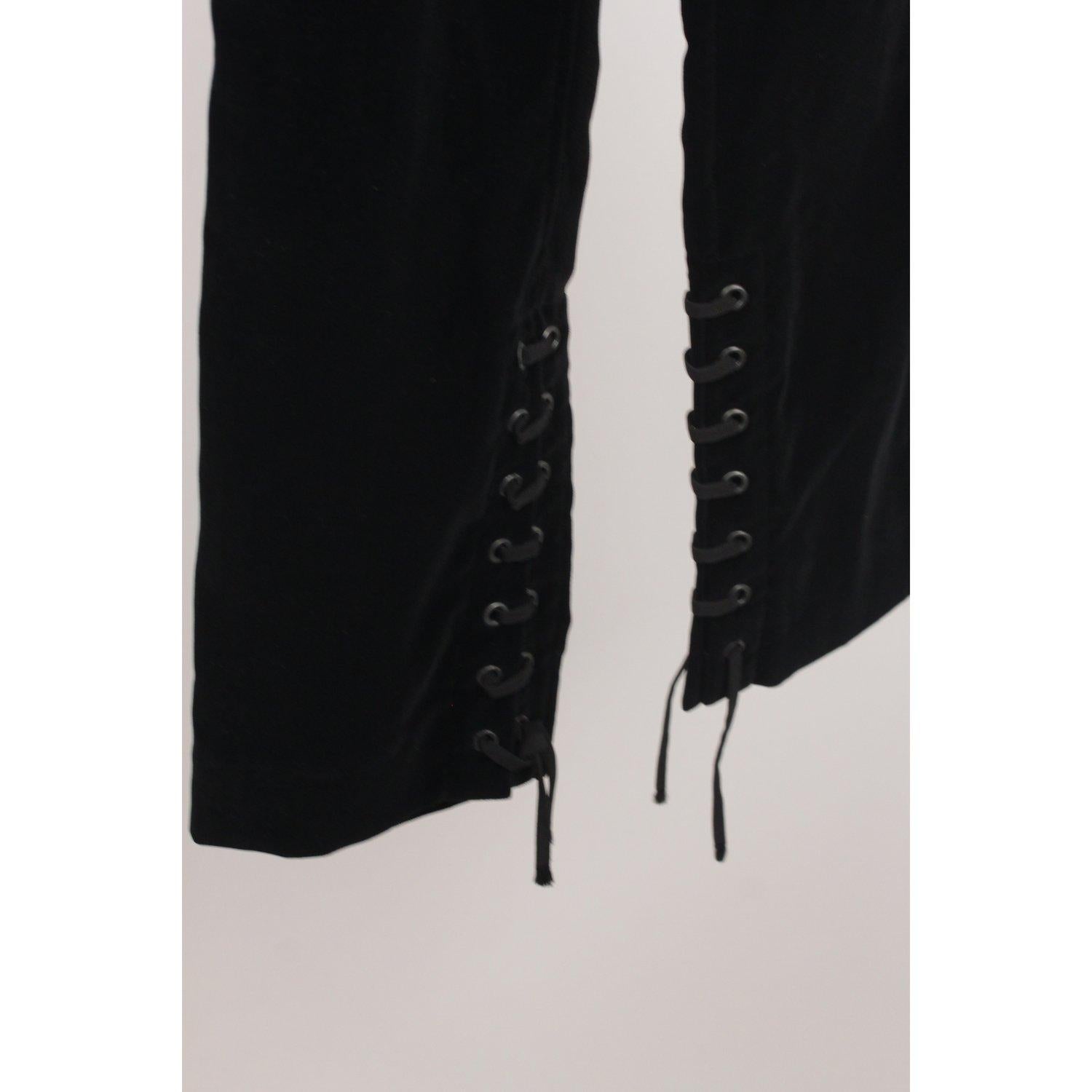 Yves Saint Laurent Velvet Pants Lace Up Detail Size 38 In Excellent Condition In Rome, Rome