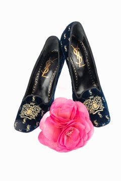 Yves Saint Laurent velvet pumps