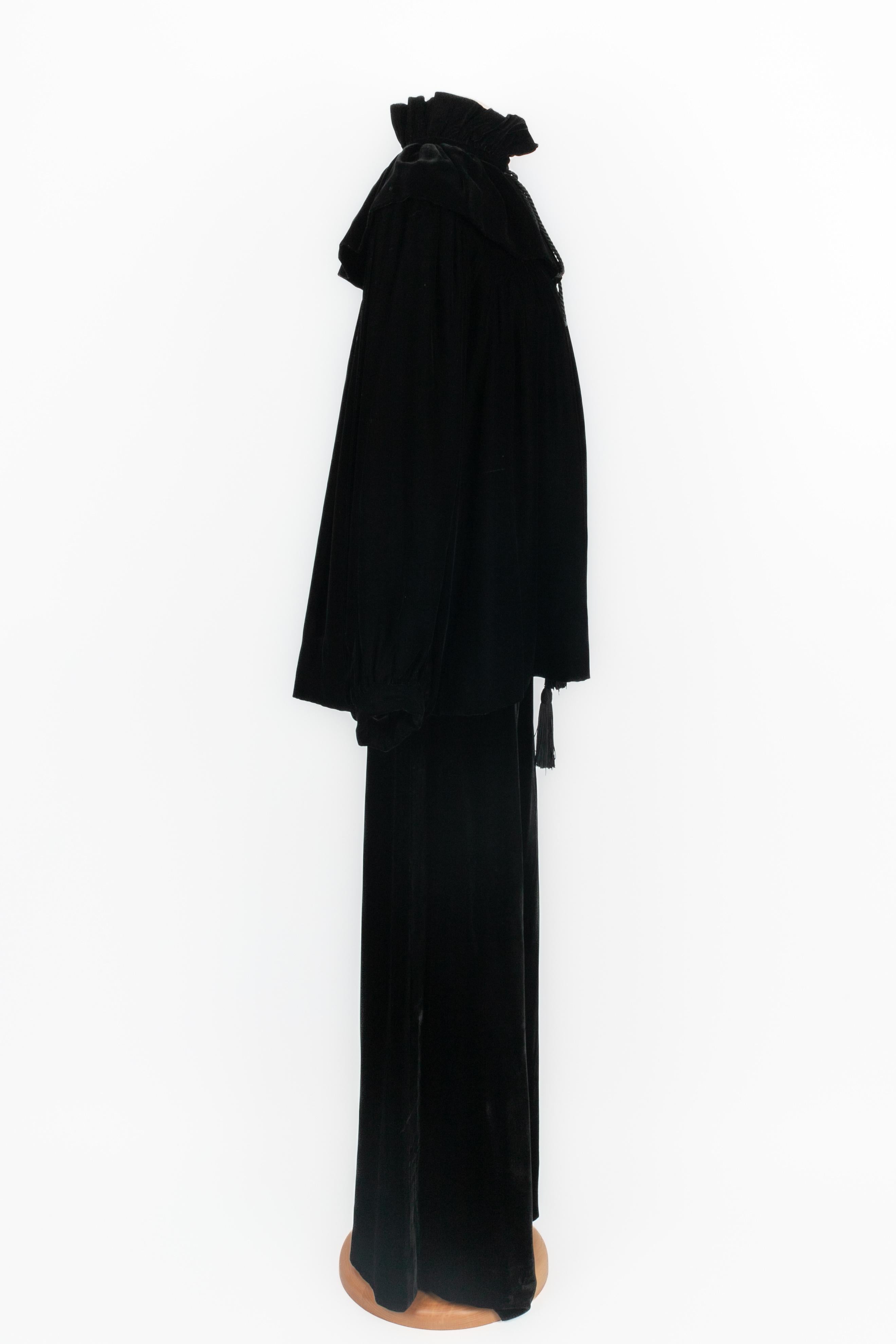 Set di velluto Yves Saint Laurent in vendita 3
