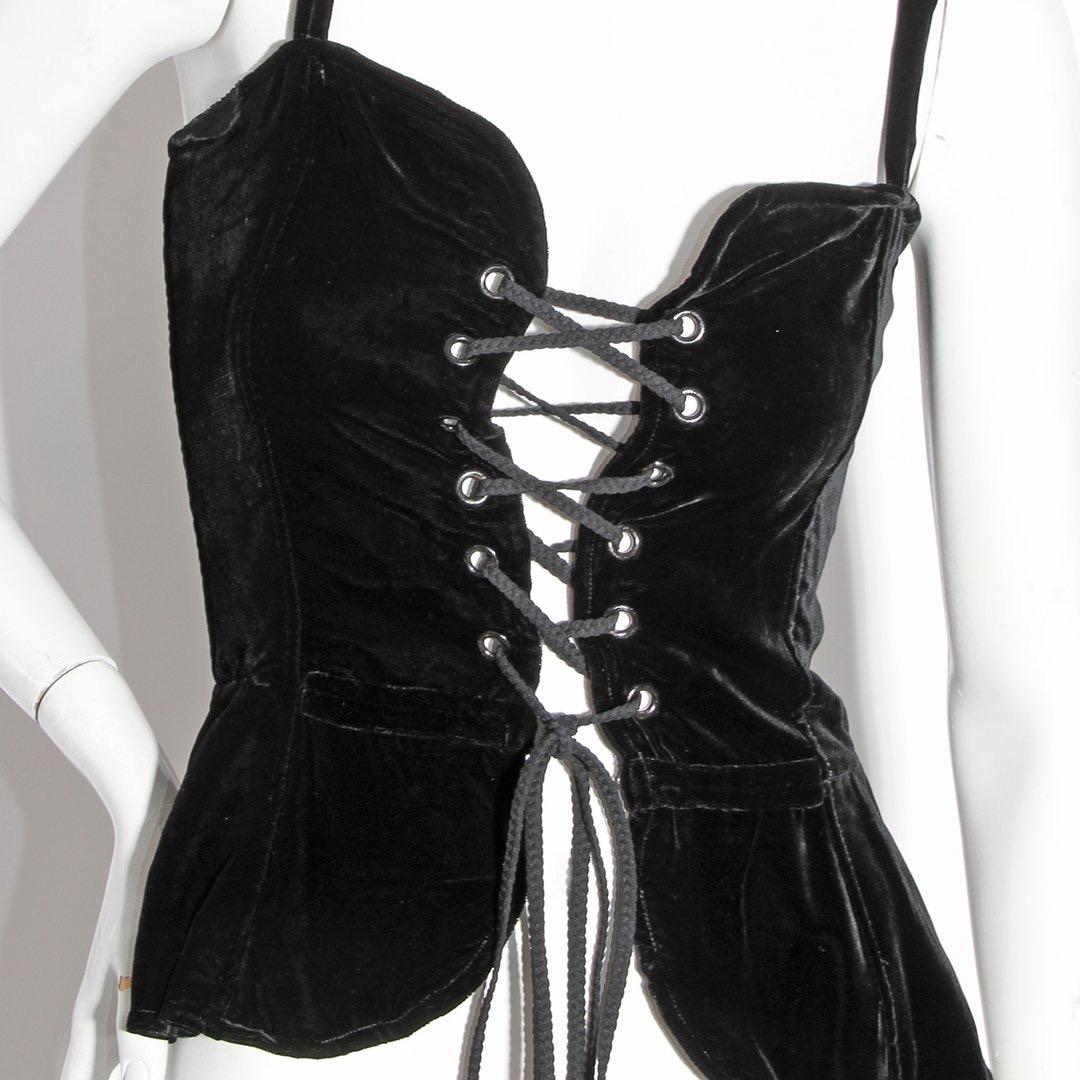 1970s corset