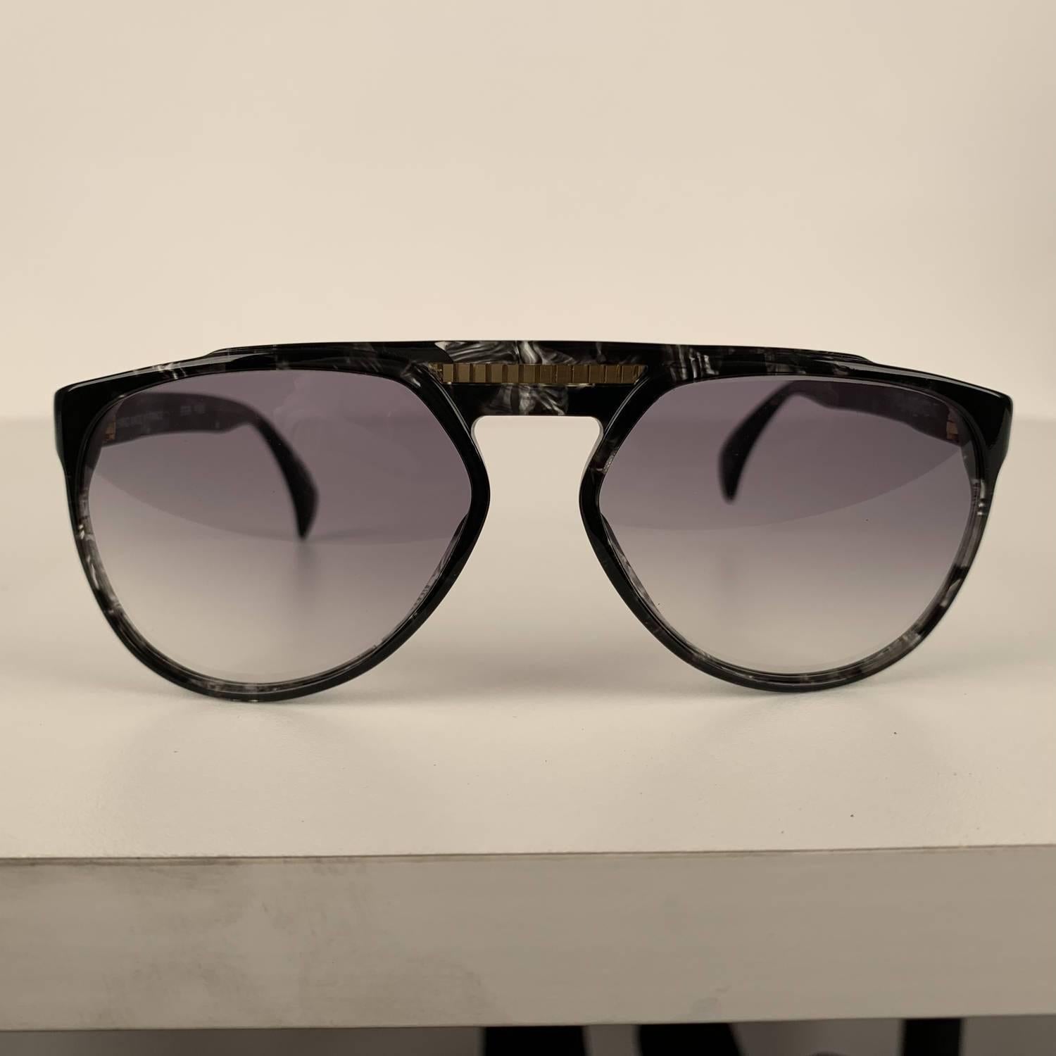 Yves Saint Laurent Vintage 80s Marbled Sunglasses 8726 P093 In Excellent Condition In Rome, Rome