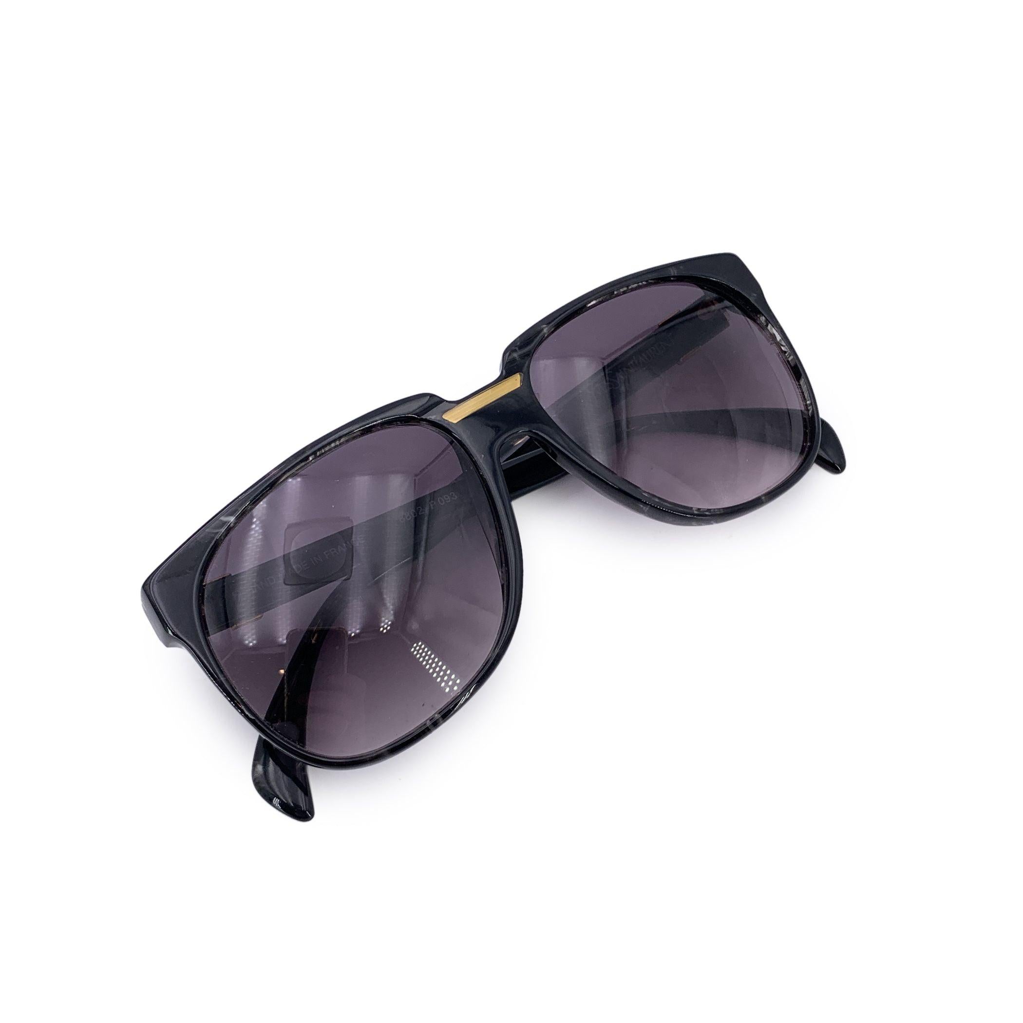 Gafas de sol Yves Saint Laurent Vintage Negras 8802 P 093 56/11 140 mm Negro en venta