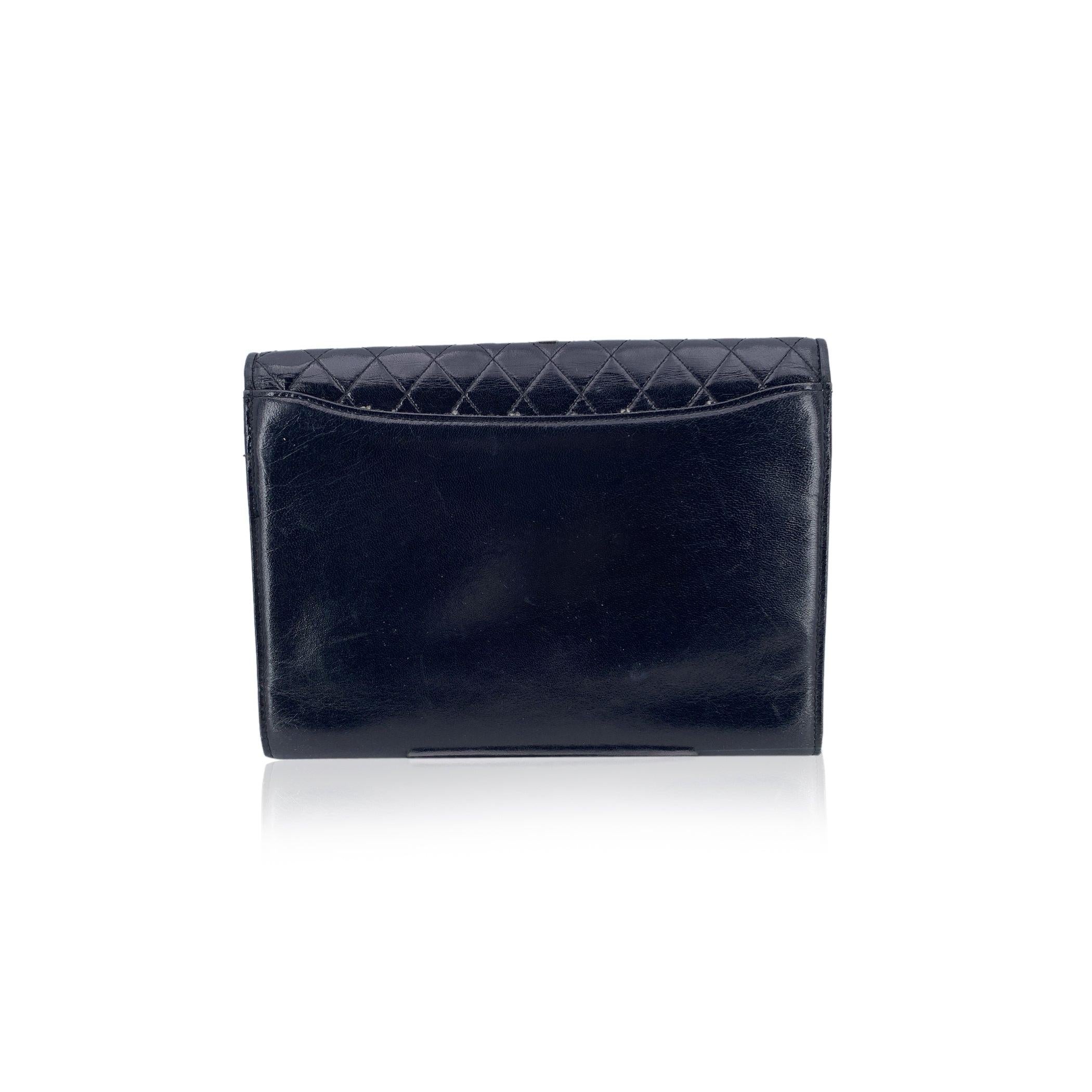 Nero Yves Saint Laurent Pochette in pelle trapuntata con diamanti neri vintage in vendita