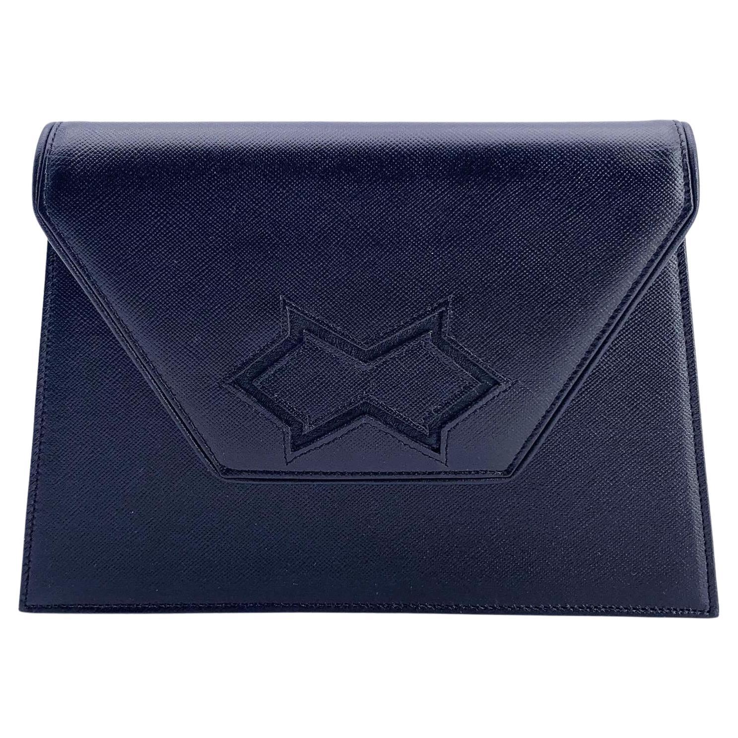 Yves Saint Laurent Vintage Black Leather Trapeze Clutch Bag Purse en venta