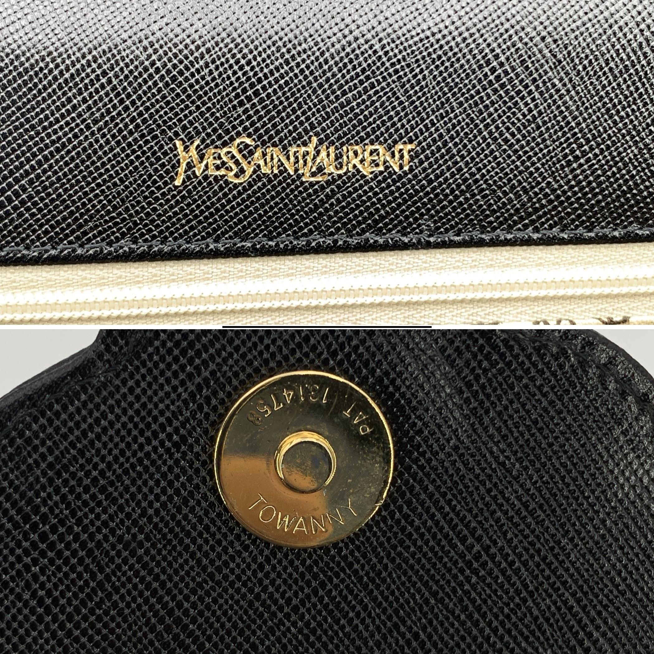 Yves Saint Laurent Vintage Schwarz Leder YSL Clutch Bag Handtasche im Angebot 2