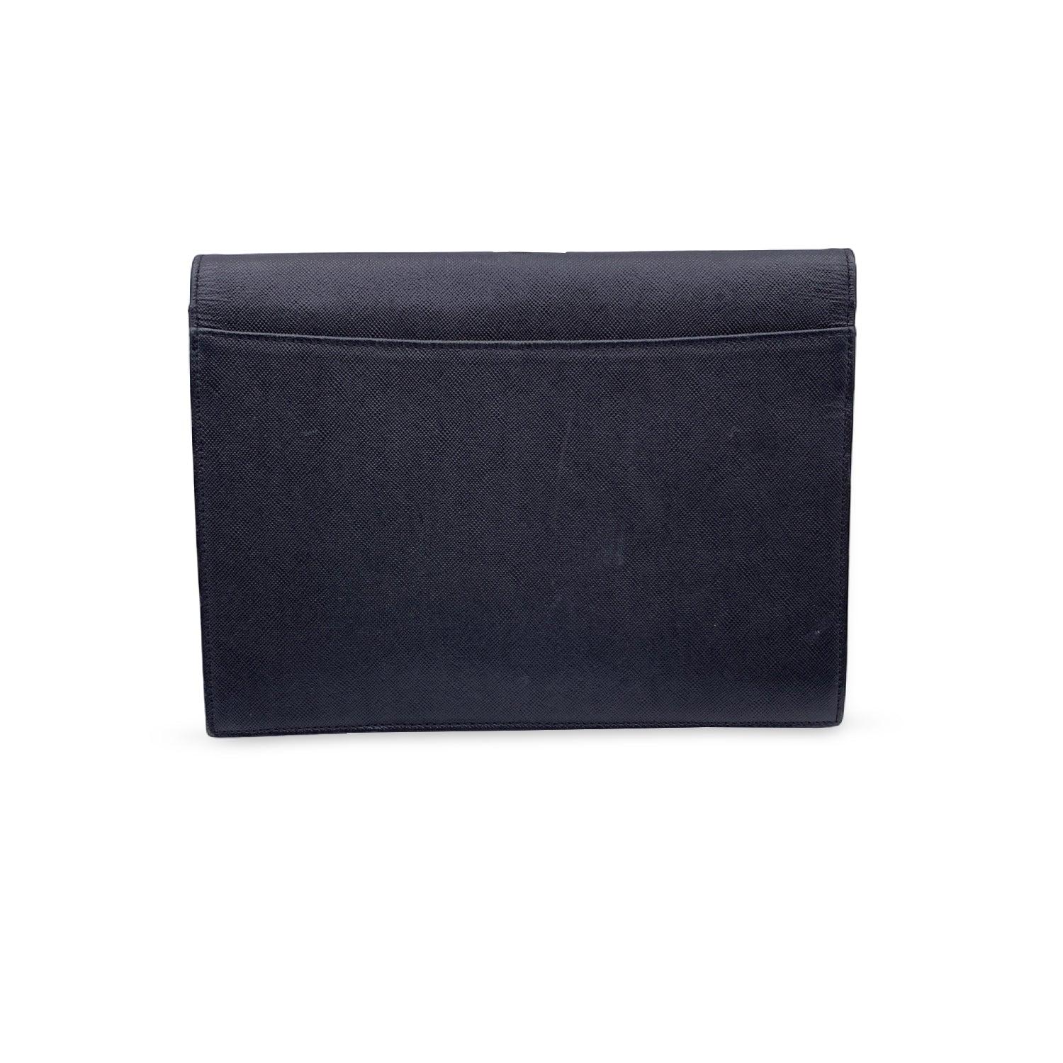 Women's or Men's Yves Saint Laurent Vintage Black Leather YSL Logo Clutch Bag For Sale