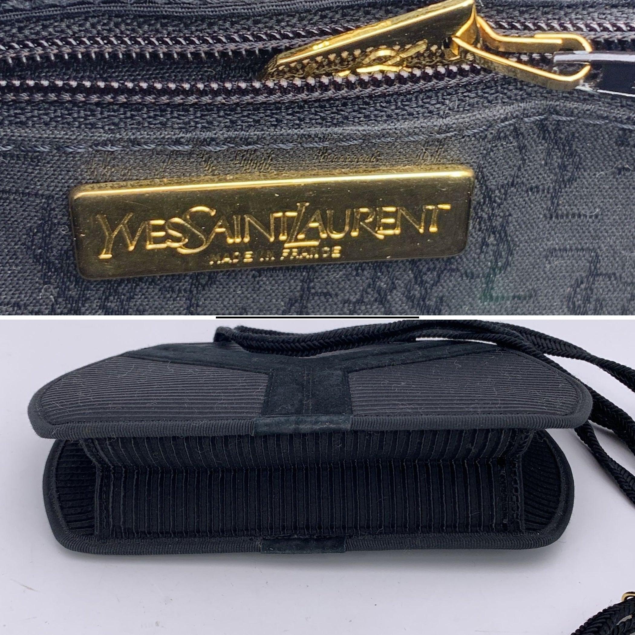 Yves Saint Laurent Vintage Black Ribbed Fabric Shoulder Bag For Sale 1