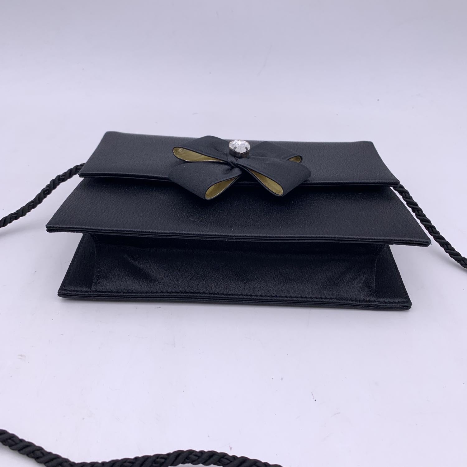 Yves Saint Laurent Vintage Black Satin Clutch Bag Embellished Bow In New Condition In Rome, Rome