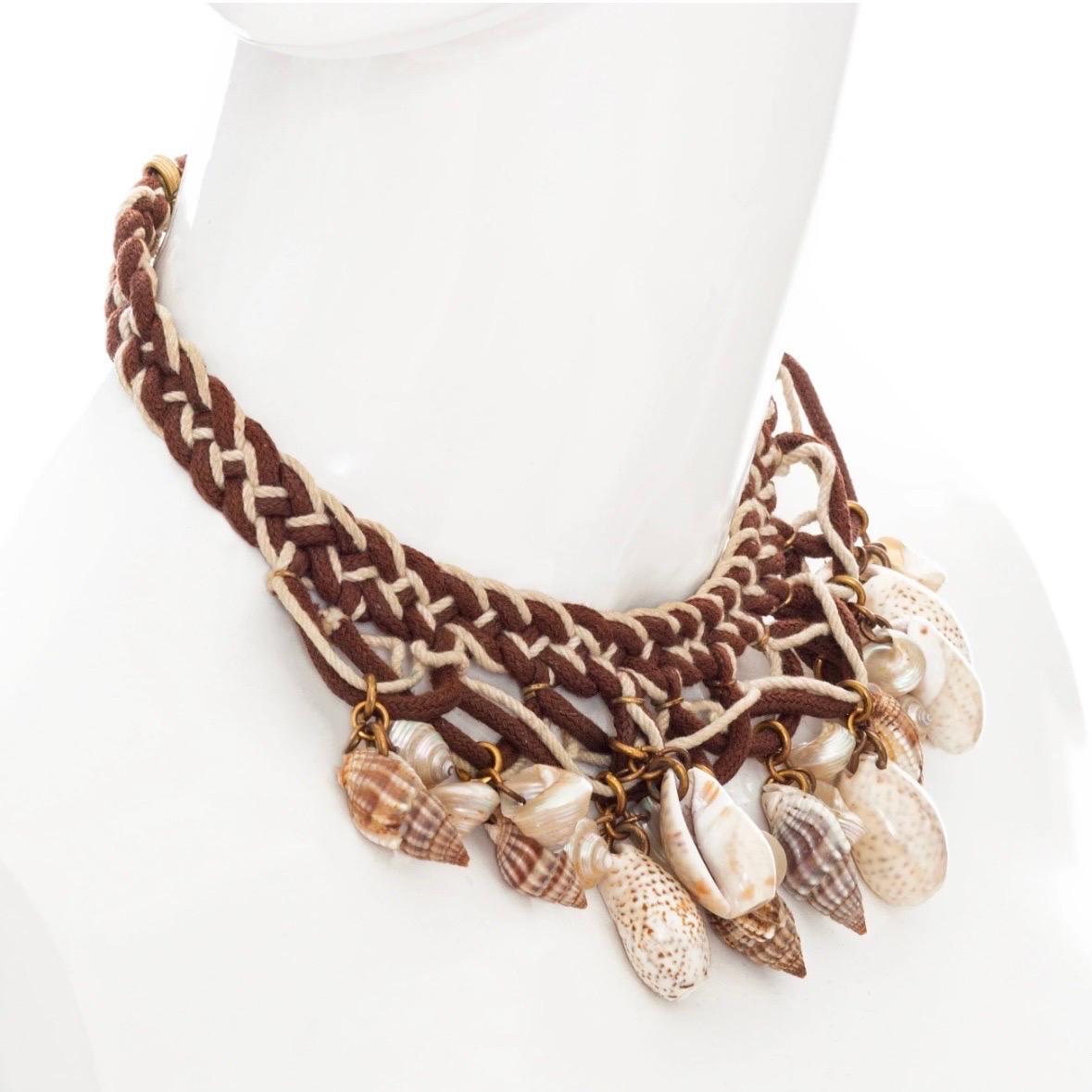 Yves Saint Laurent Vintage Brown and Cream Shell Necklace (1970s) In Good Condition For Sale In Los Angeles, CA